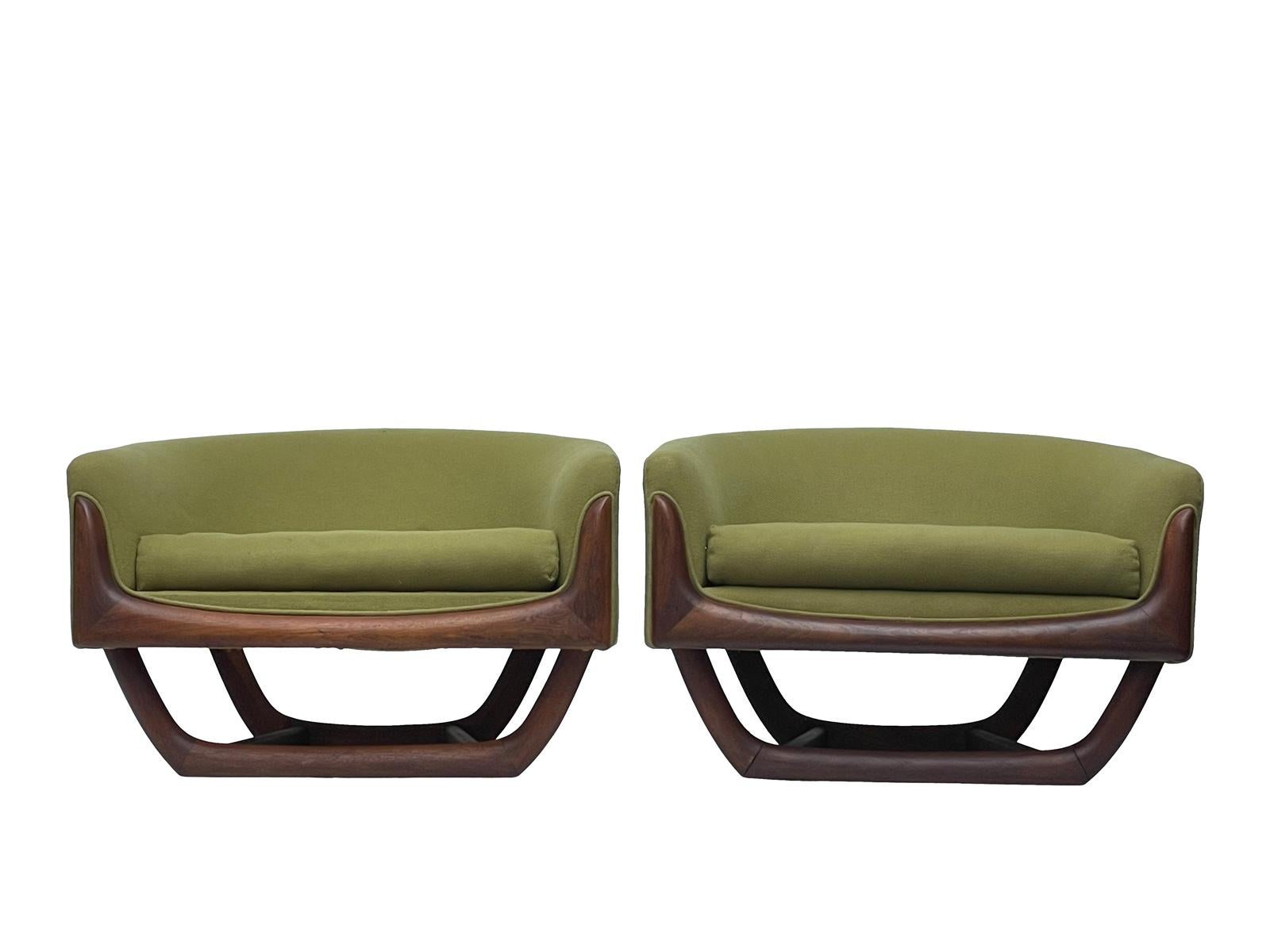 Tissu d'ameublement Paire de fauteuils de salon Adrian Pearsall Craft Associates 2832-C des années 1960 en vente