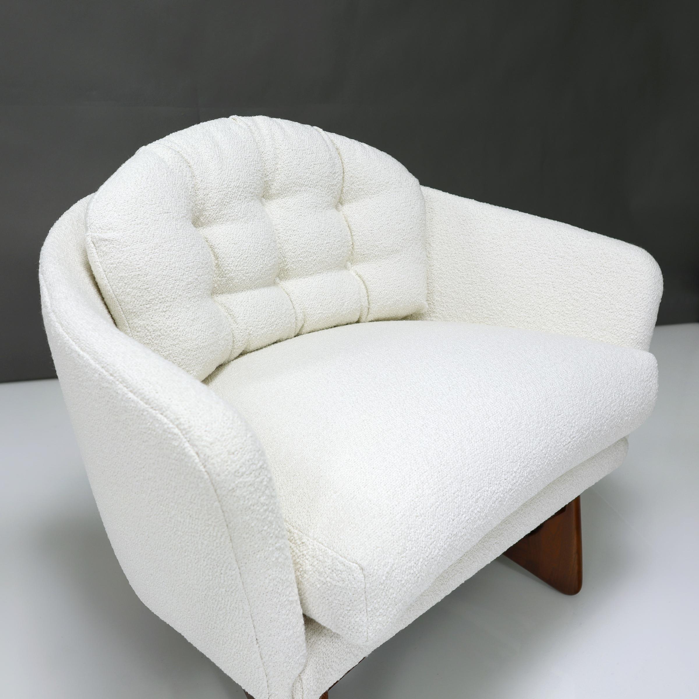 1960er Adrian Pearsall für Craft Associates Barrel Chairs - Ein Paar im Angebot 4