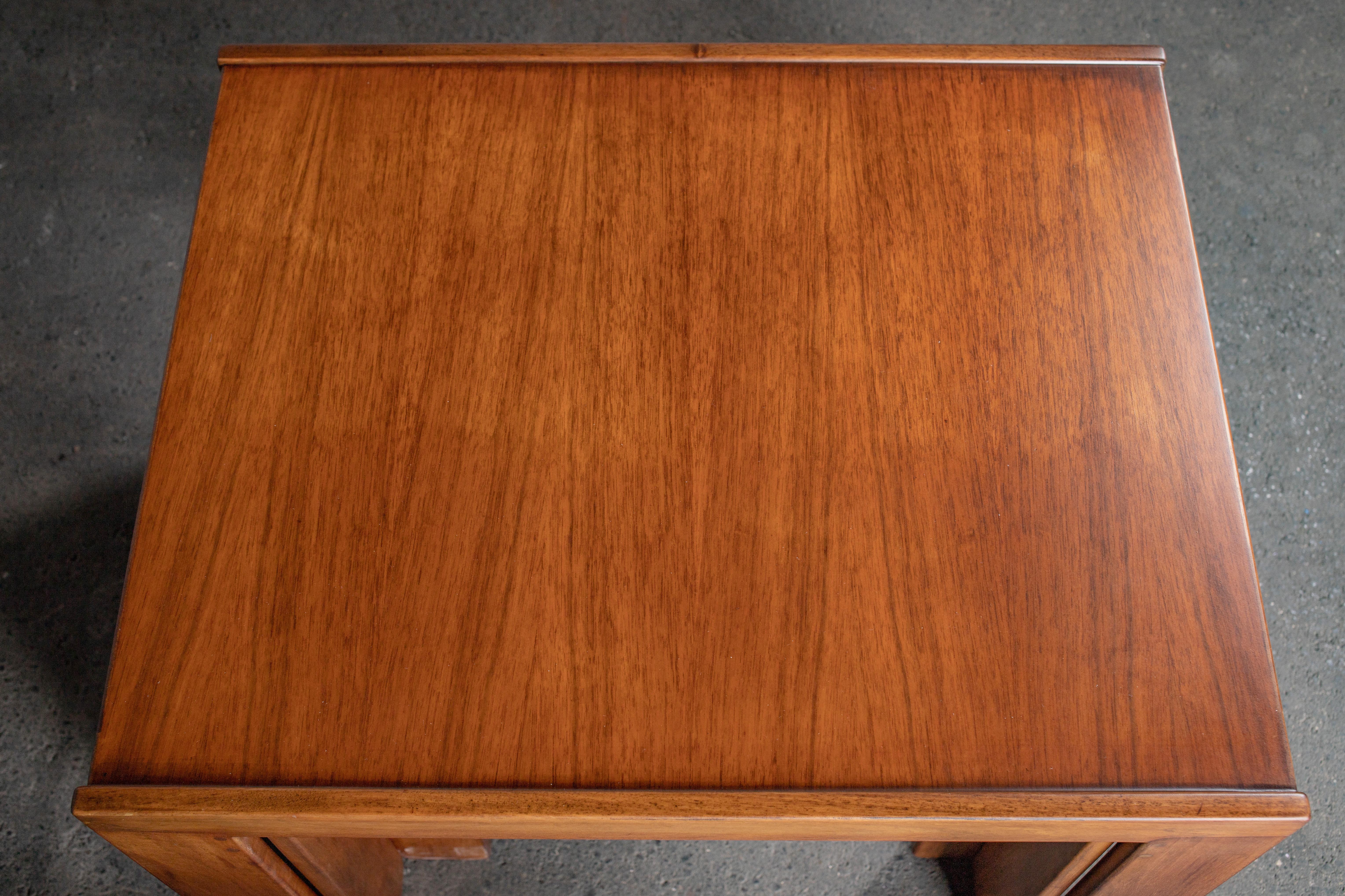 1960s Afra & Tobia Scarpa Mid Century Modern Walnut Nesting Tables Set of 3 5