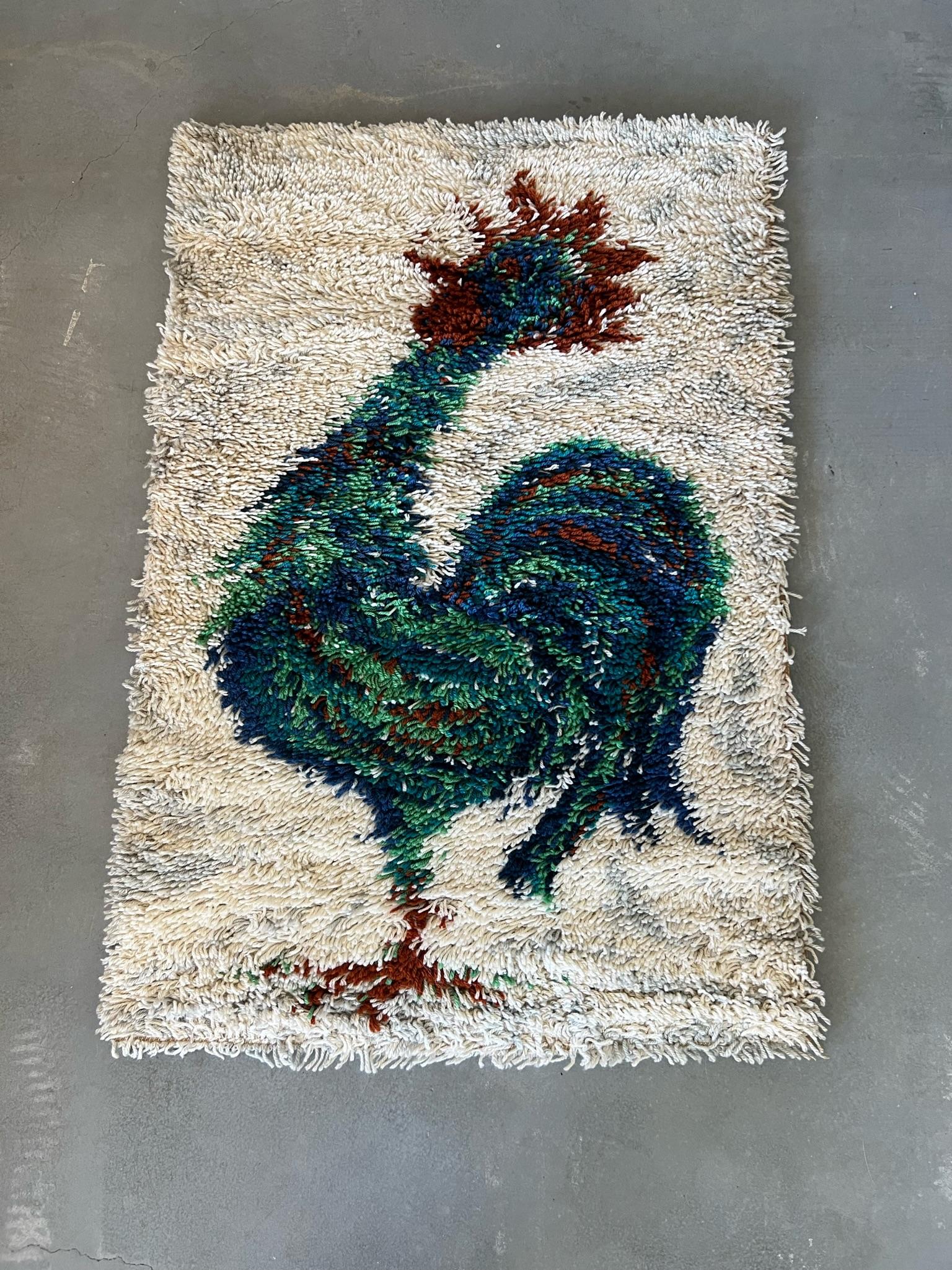 ¡De una colección loca que estuvo guardada durante décadas!
¡Alfombras vintage de los años 60/70 NUEVAS SIN UTILIZAR!

Alfombra AIDA Gallo Blanco Gris Verdes Azules Marrón Rya

Creadora: Aida

¡¡¡100% Auténtico!!!



Estado: Nuevo con etiquetas,