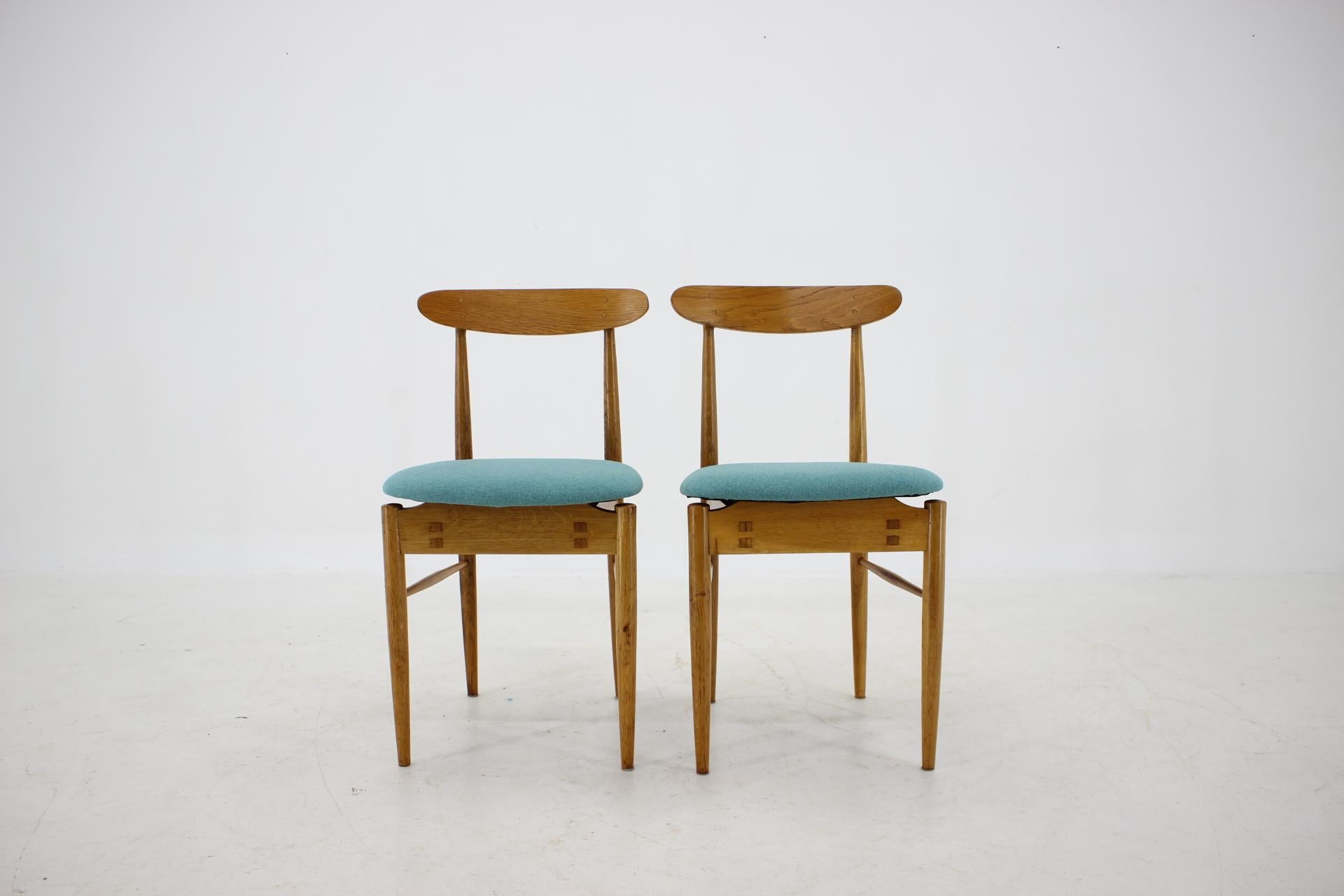 1960s Alan Fuchs Rare Dining Chairs for ULUV, Czechoslovakia In Good Condition For Sale In Praha, CZ