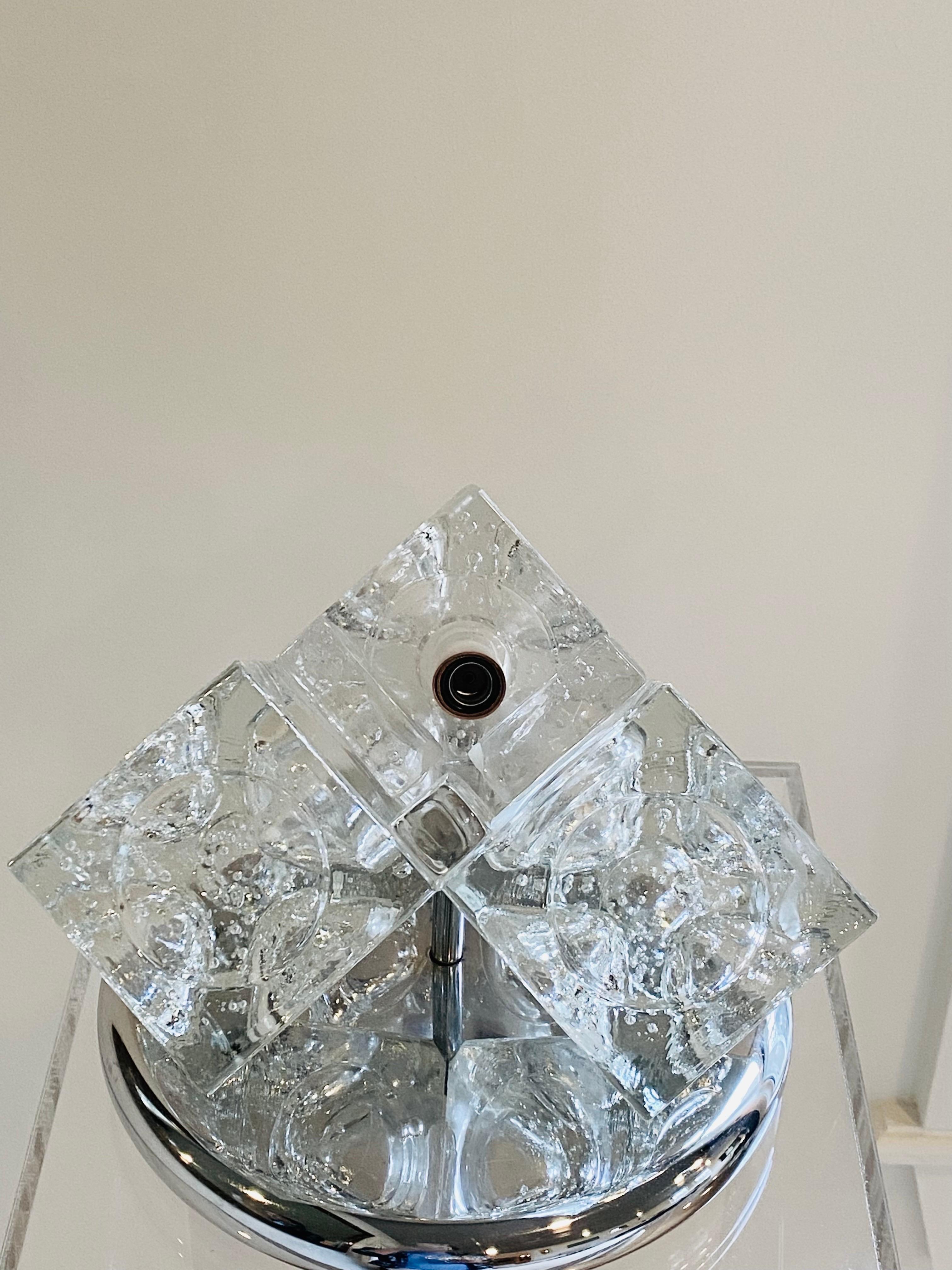 1960s Albano Poli for Poliarte Eclisse Glass and Chrome Cube Table Lamp In Good Condition For Sale In Farmington Hills, MI