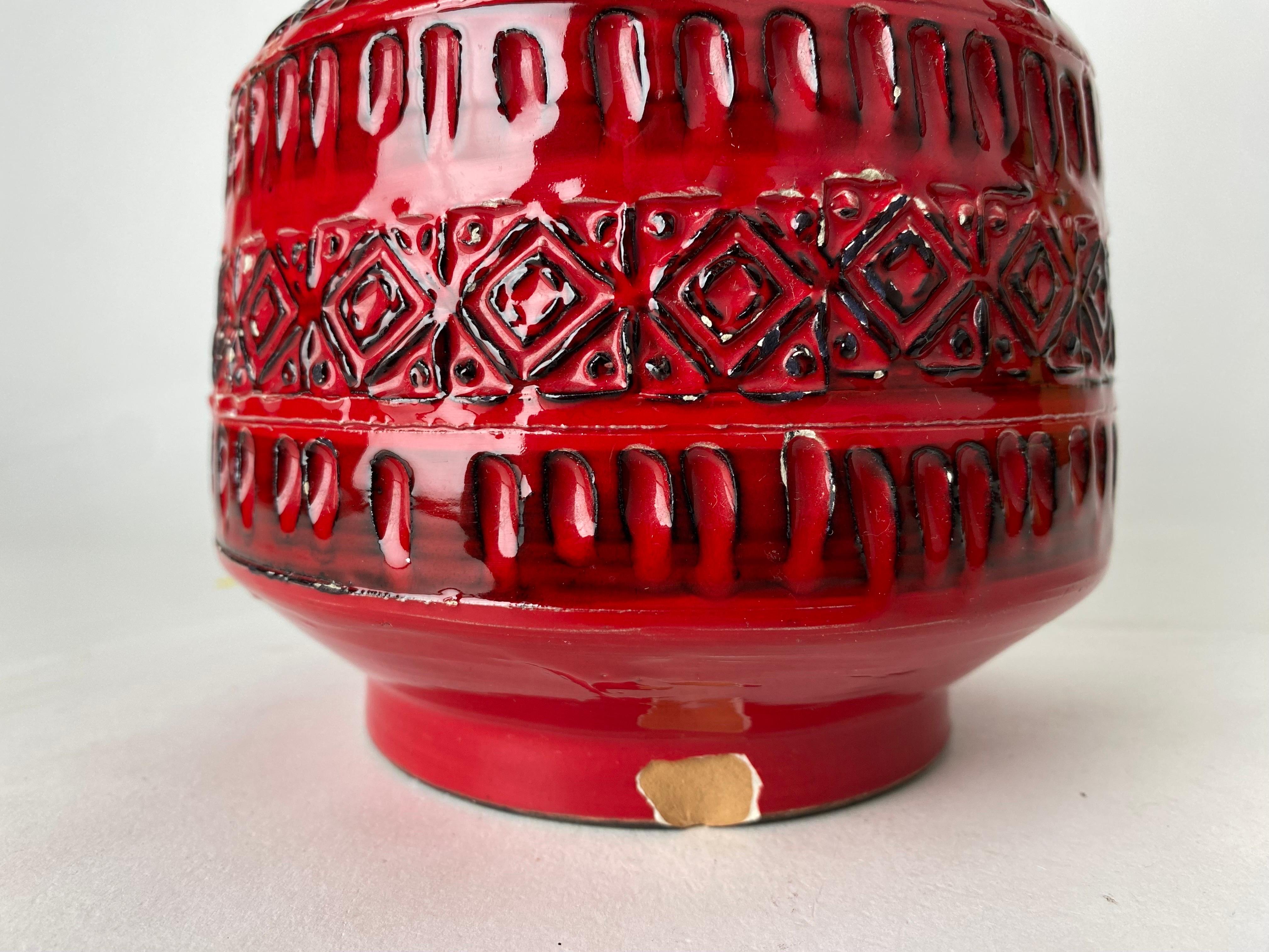 Rote Vase von Aldo Londi für Bitossi, hergestellt in Italien, 1960er Jahre (Mitte des 20. Jahrhunderts) im Angebot