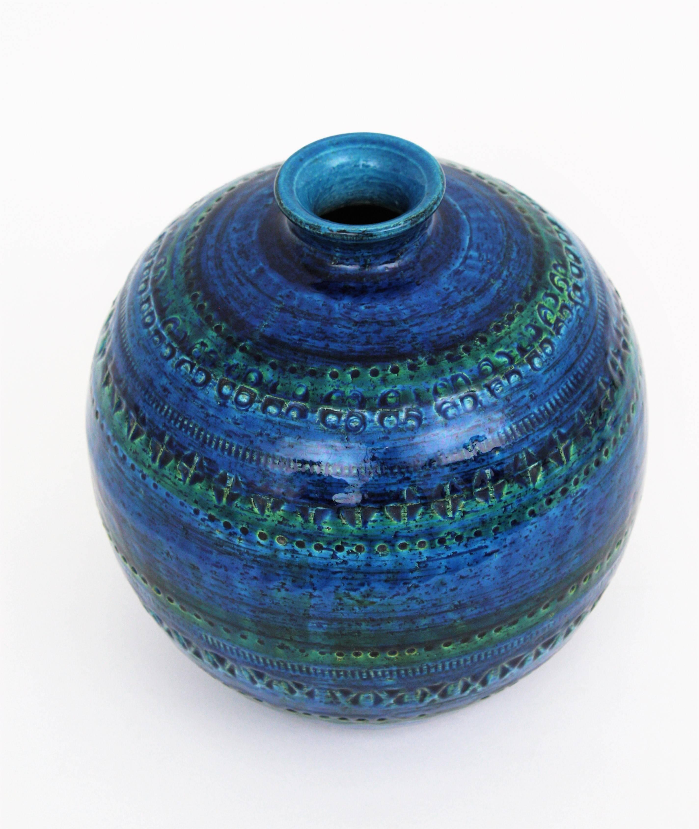 1960er Jahre Aldo Londi für Bitossi Rimini Blau glasierte Keramik Große Runde Vase 1