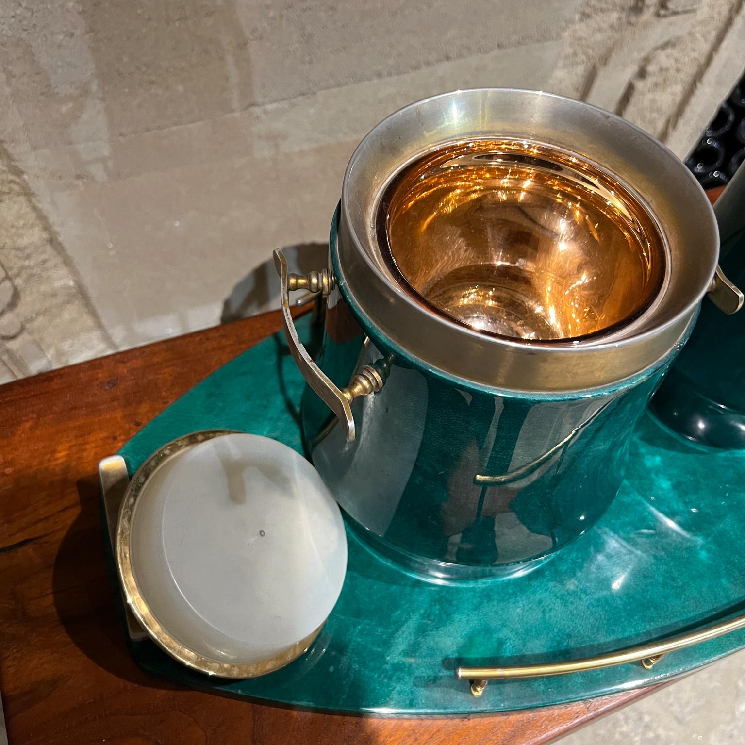1960s Aldo Tura Goatskin Brass Barware Set Ice Bucket Carafe Tray Italy In Good Condition In Chula Vista, CA