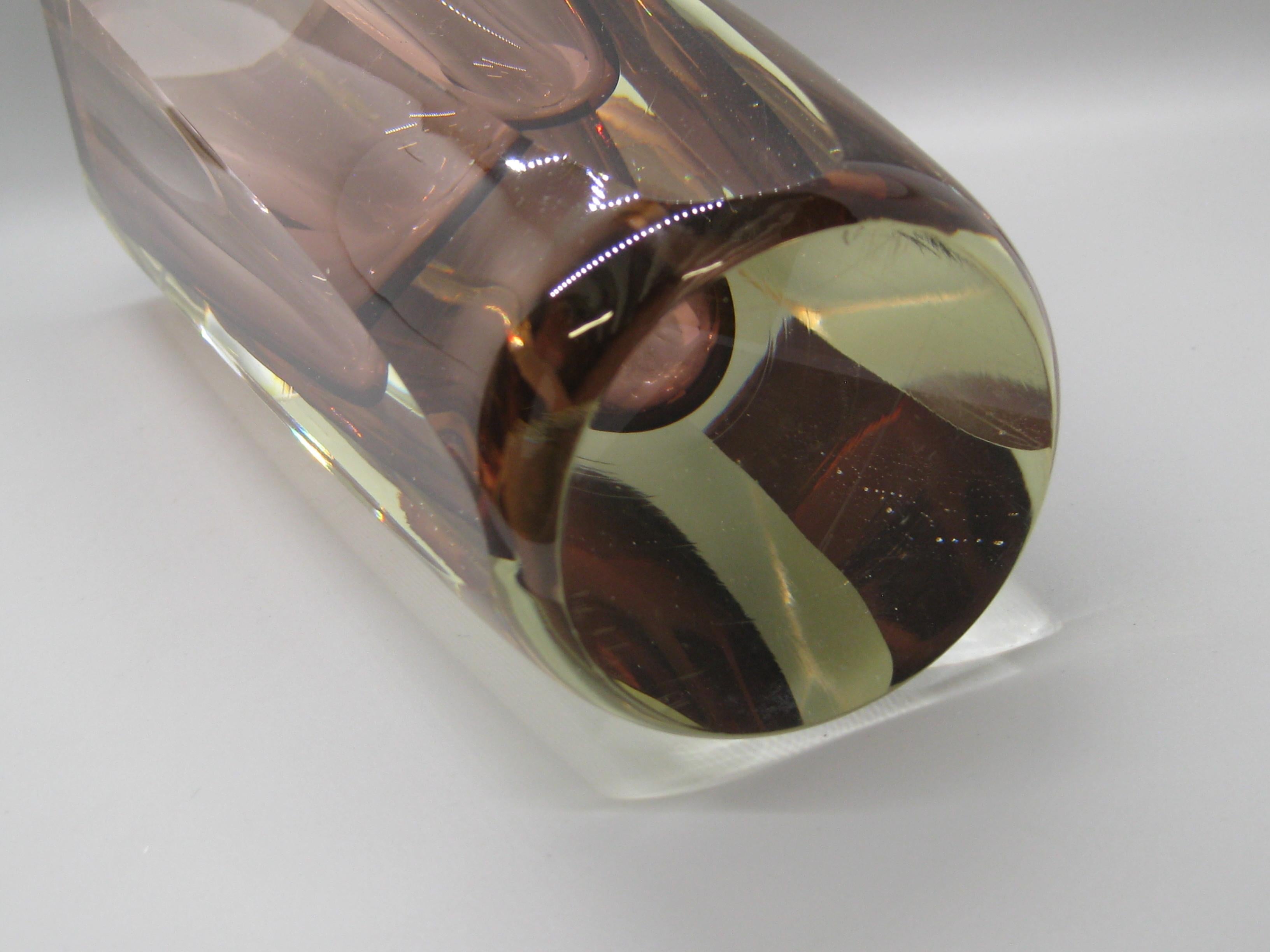 1960 Alessandro Mandruzzato Jarrón facetado veneciano de Murano Glass Sommerso 10 en venta 7