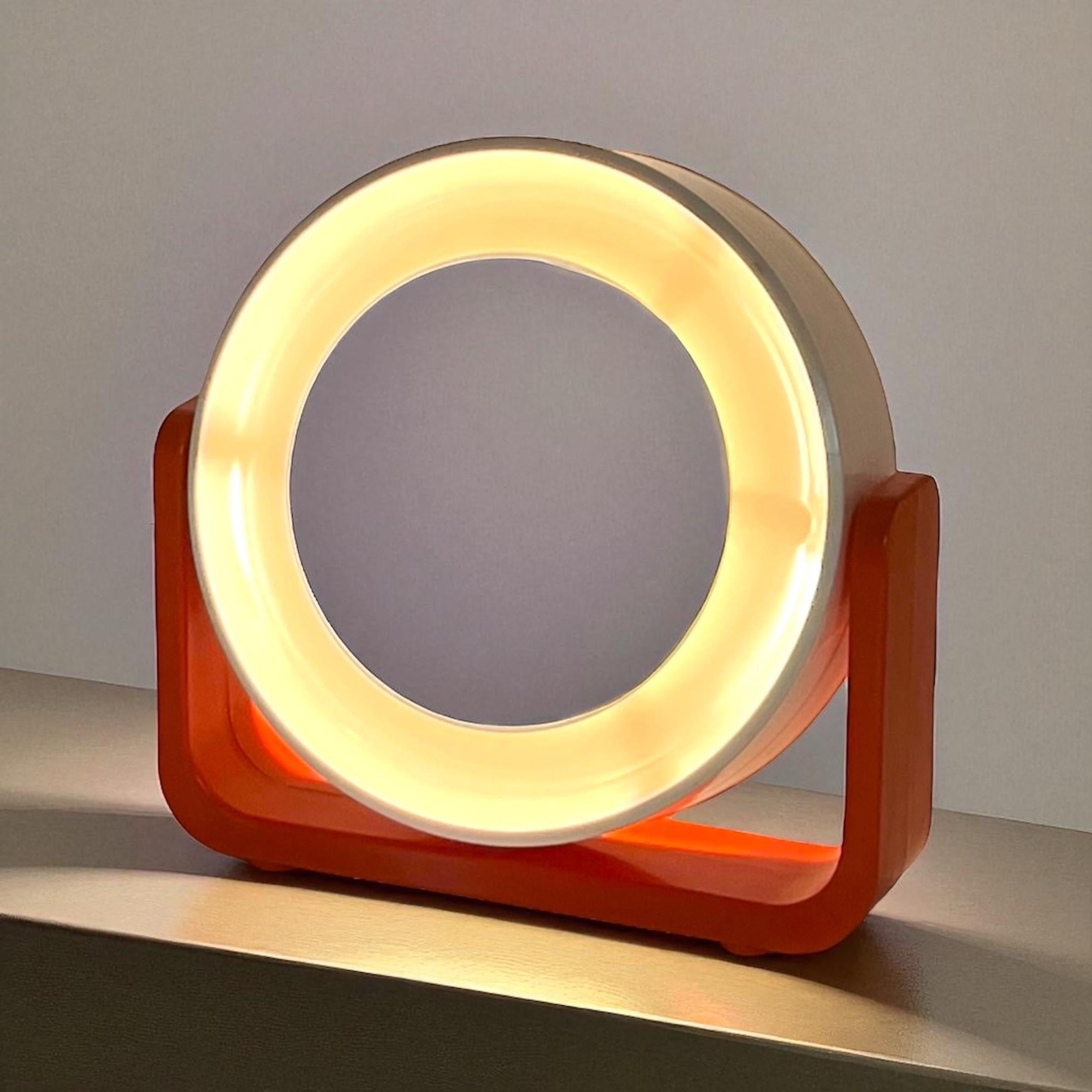 1960er Allibert Space Age Leuchtspiegel mit orangefarbenem Kunststoffsockel im Angebot 5