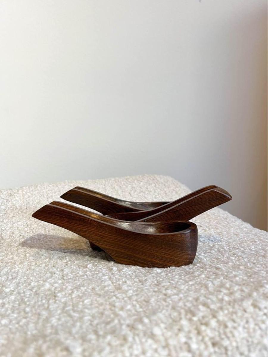 1960s Amazonian Rosewood Pipe Holder Sculpture by Jean Gillon In Excellent Condition For Sale In Victoria, BC