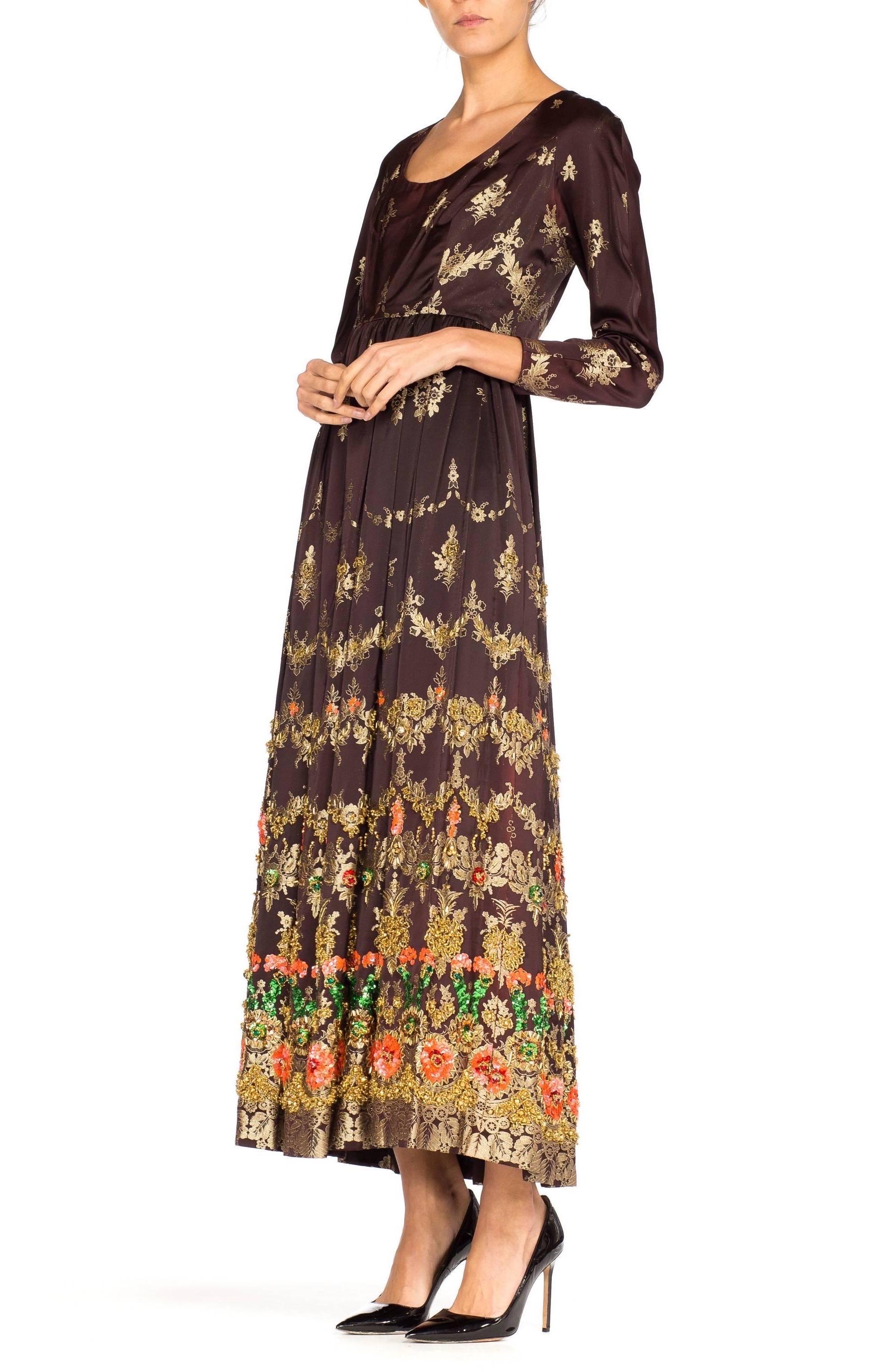 1960S AMELIA GRAY Black & Gold Hand Beaded Rayon/Lurex Brocade Gown In Excellent Condition For Sale In New York, NY