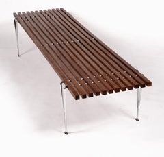 Table basse à lattes / banc en noyer / chrome Hughes Acton, américain des années 1960