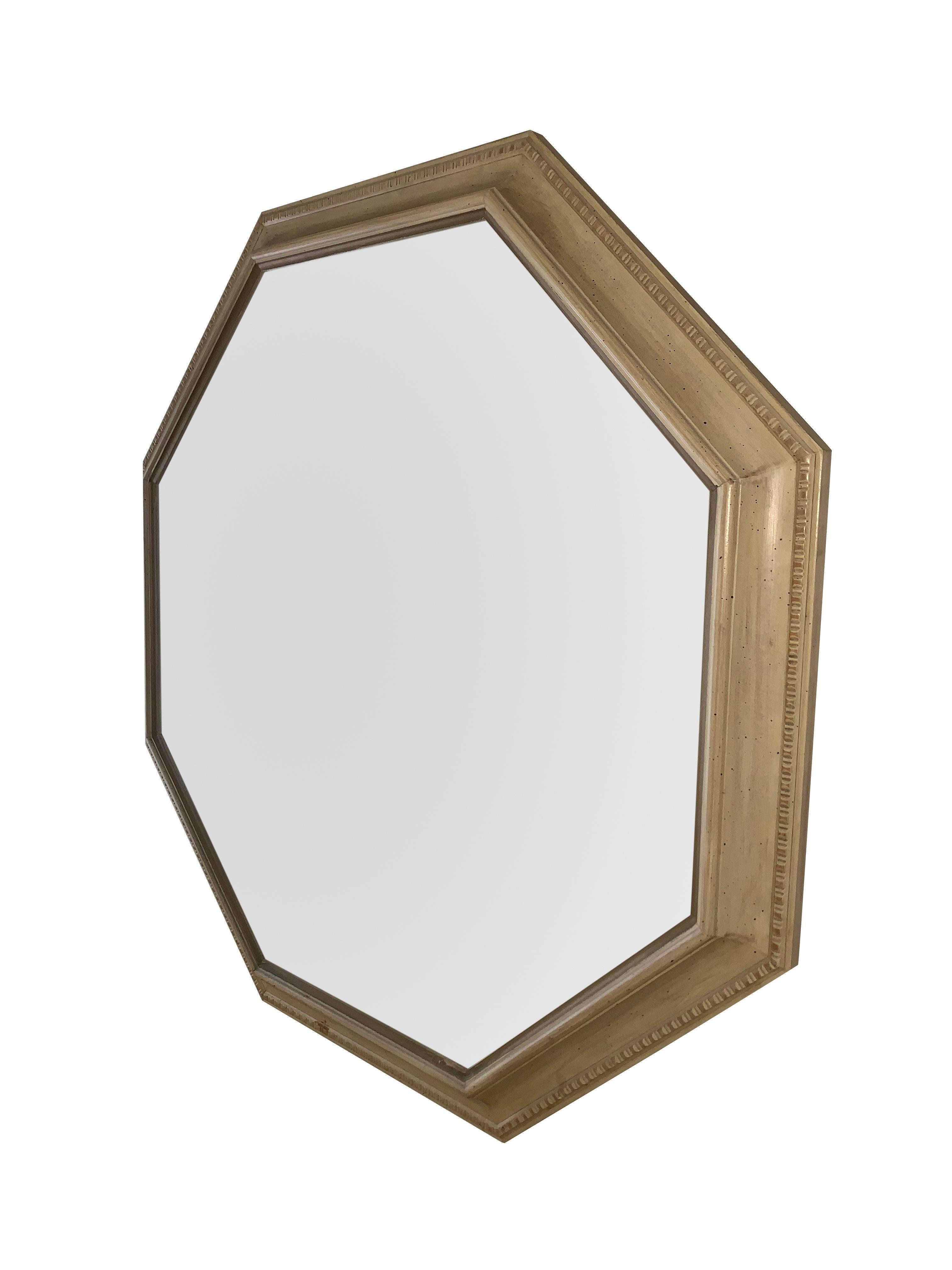 American of Martinsville French Provincial Octagonal Mirror.

Add a touch of vintage elegance to your home with this stunning American of Martinsville French Provincial Octagonal Mirror. This beautifully crafted piece features a classic octagonal