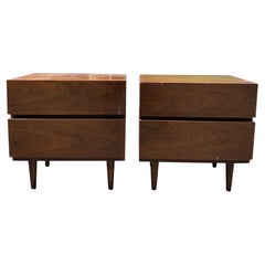 1960s American of Martinsville Modern the Nightstands - a Pair