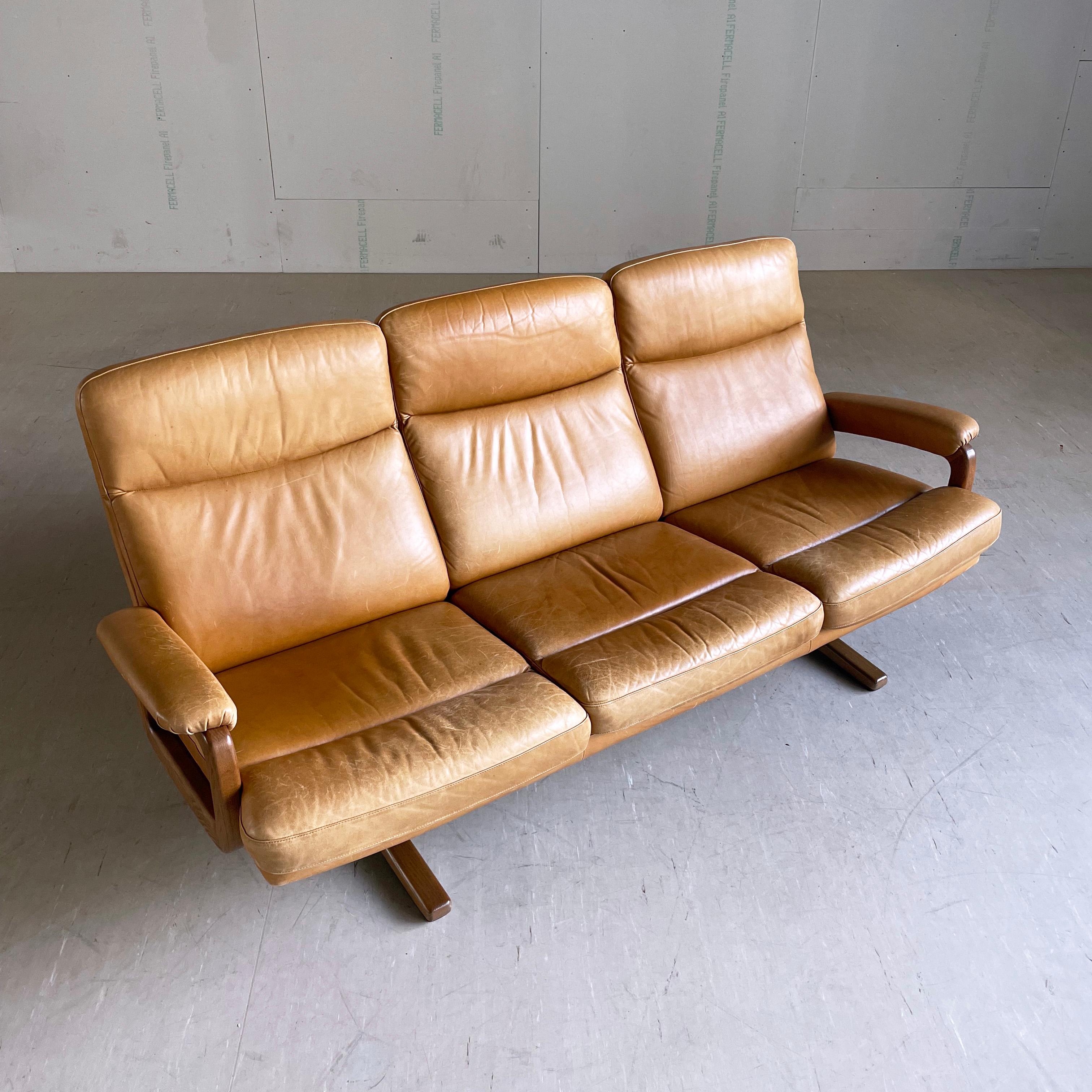 Swiss 1960's André Vandenbeuck 3 Seater Leather Sofa - Strässle, Switzerland 