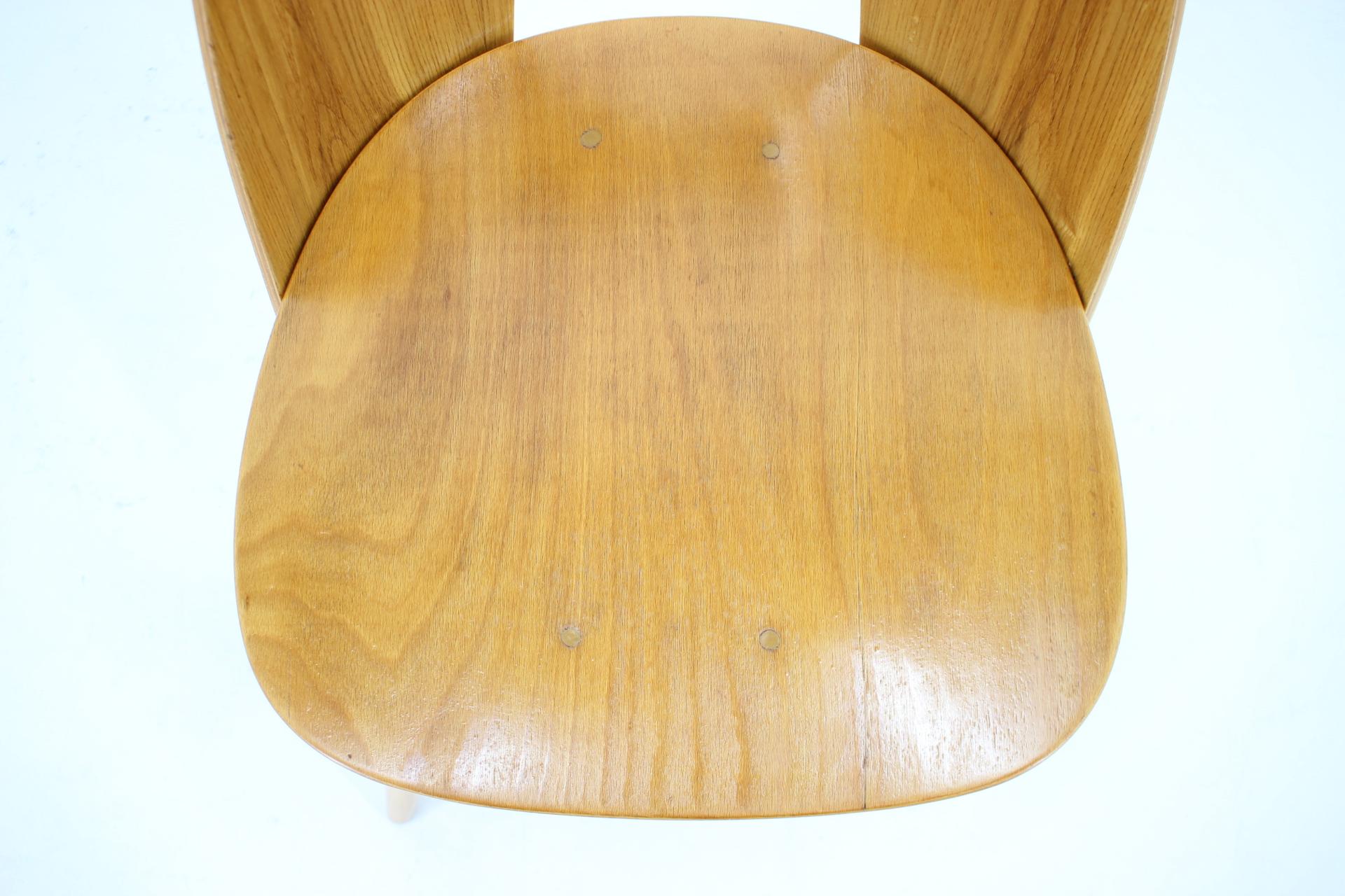 1960s Antoni Suman Chair in Walnut, Czechoslovakia For Sale 4