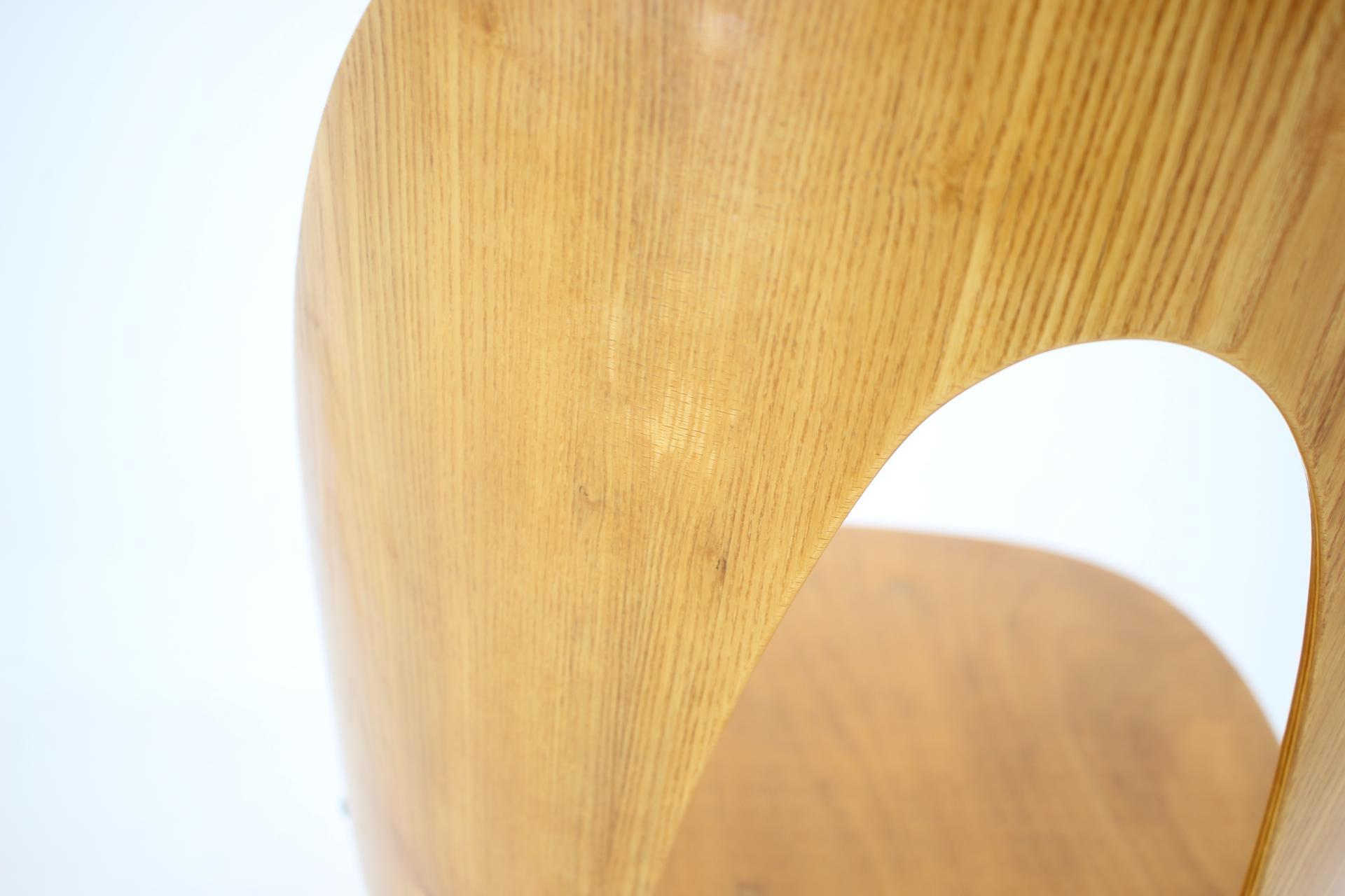 1960s Antoni Suman Chair in Walnut, Czechoslovakia For Sale 6