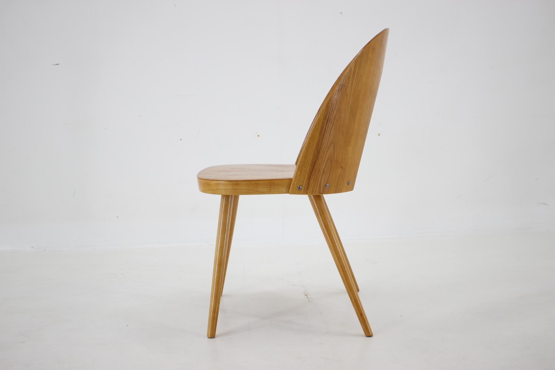 1960s Antoni Suman Chair in Walnut, Czechoslovakia For Sale 2