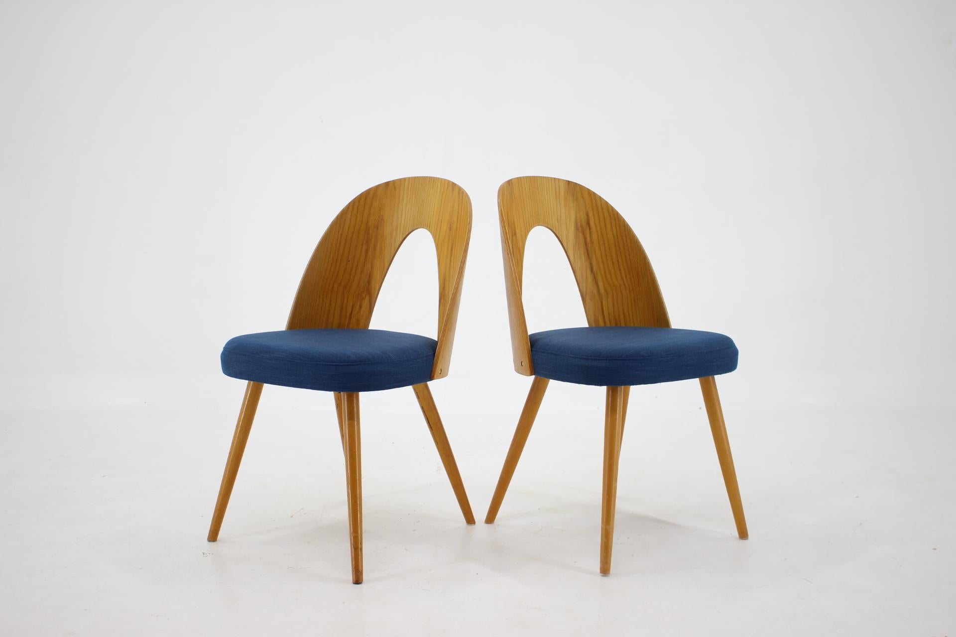 Mid-20th Century 1960s Antonin Suman Set of Four Dining Chairs, Czechoslovakia