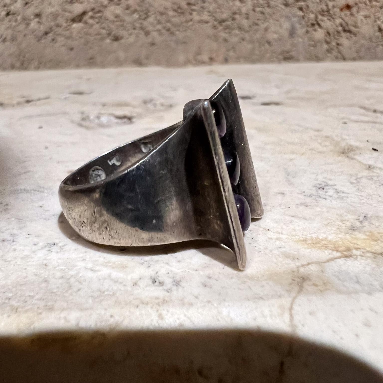 Mid-Century Modern 1960s Antonio Pineda Modernist Ring Amethyst Sterling Silver 7.75 For Sale