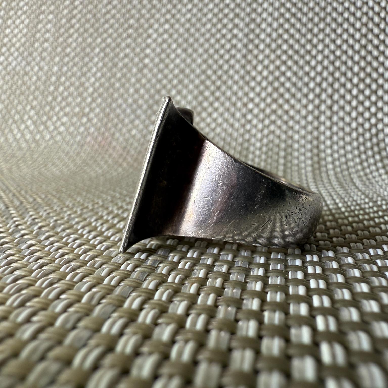 1960s Antonio Pineda Modernist Ring Amethyst Sterling Silver 7.75 In Good Condition For Sale In Chula Vista, CA