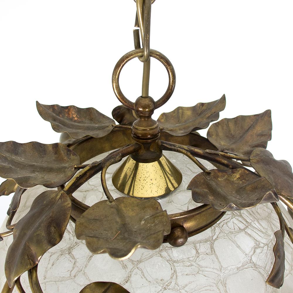 1960s Apple Leaf Pendant Lamp Brass & Glass Hollywood Regency  In Good Condition For Sale In Regensburg, DE