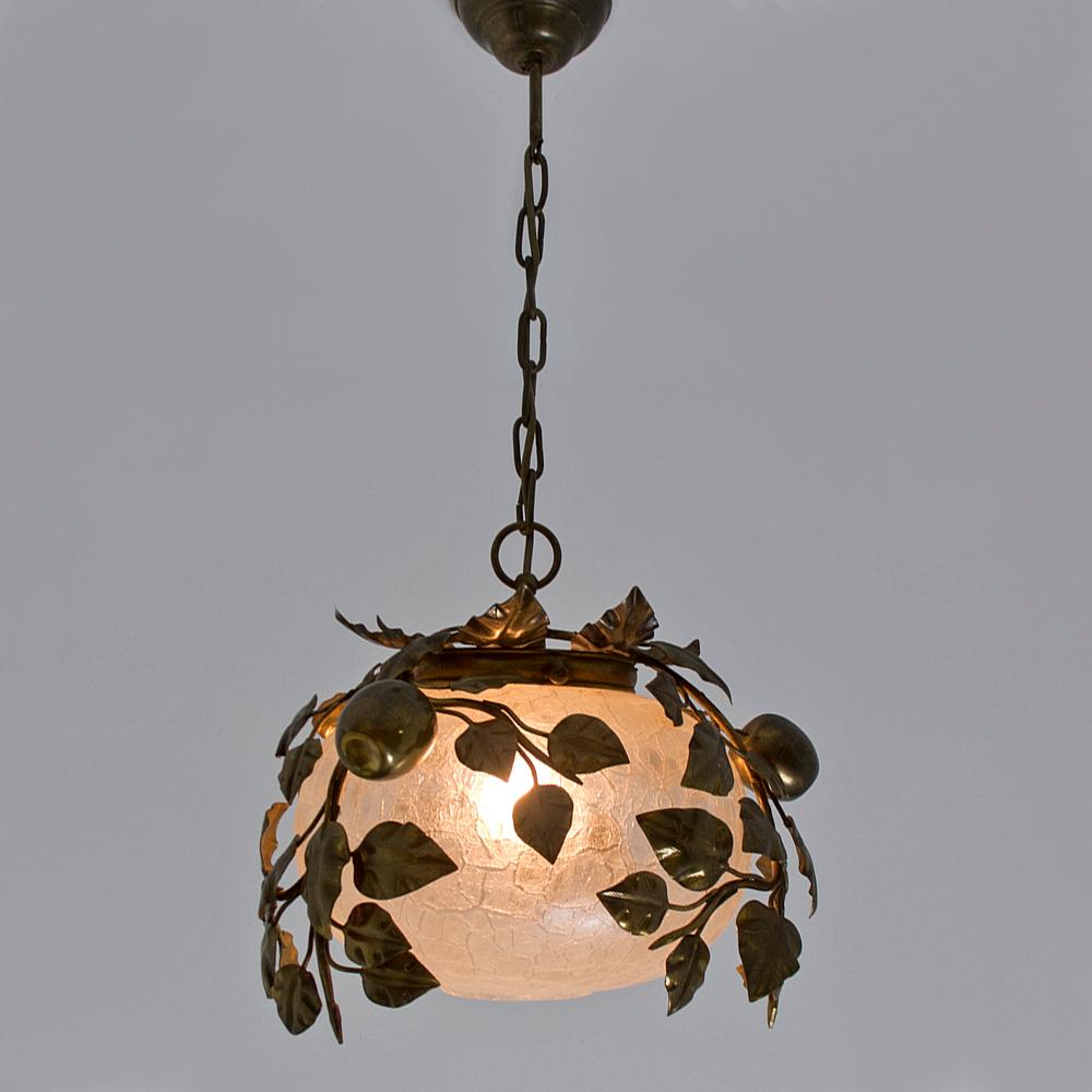 1960s Apple Leaf Pendant Lamp Brass & Glass Hollywood Regency  For Sale 3