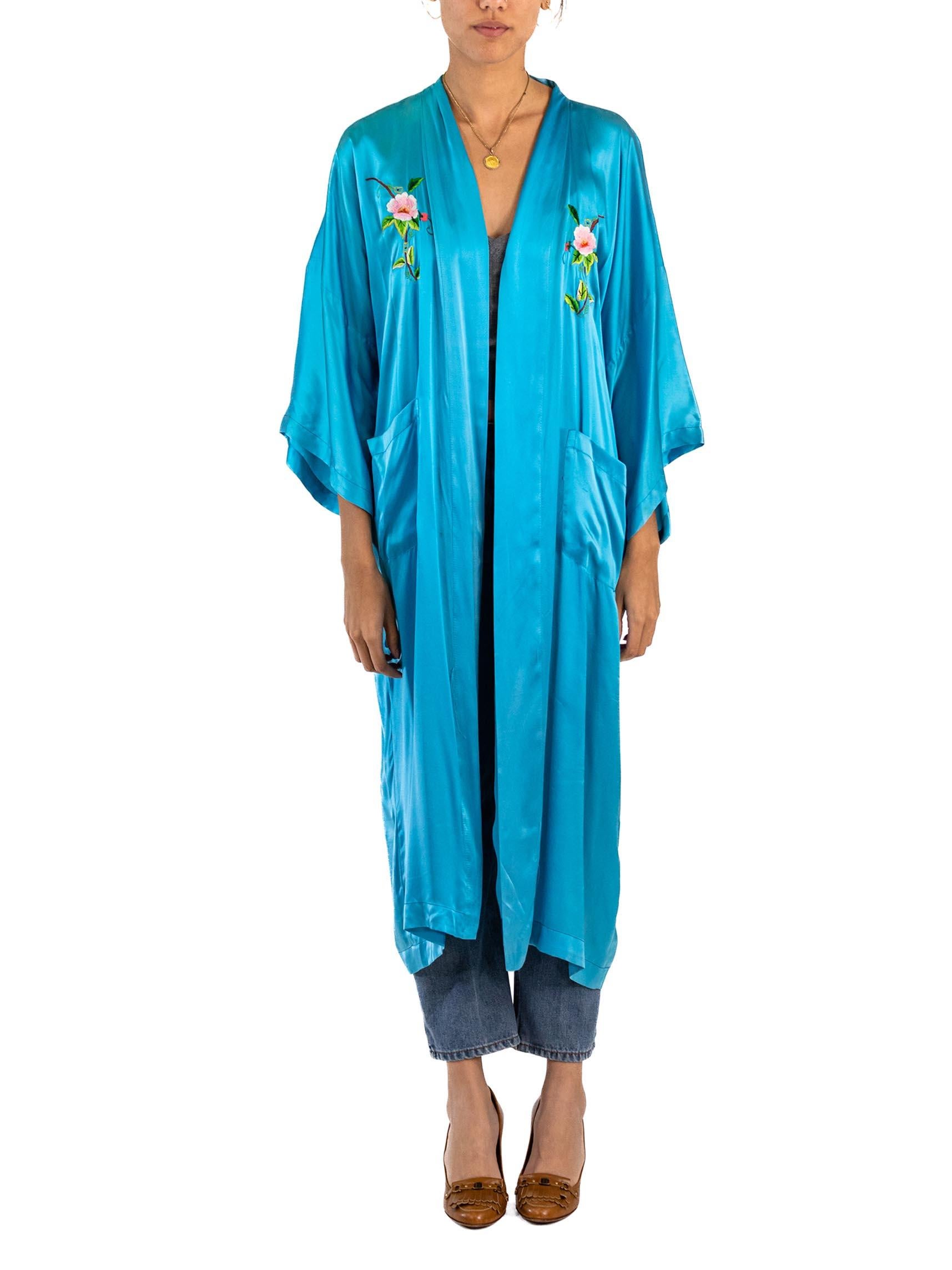 1960S Aqua Blue Hand Embroidered Silk Charmeuse Kimono With Birds In Excellent Condition For Sale In New York, NY