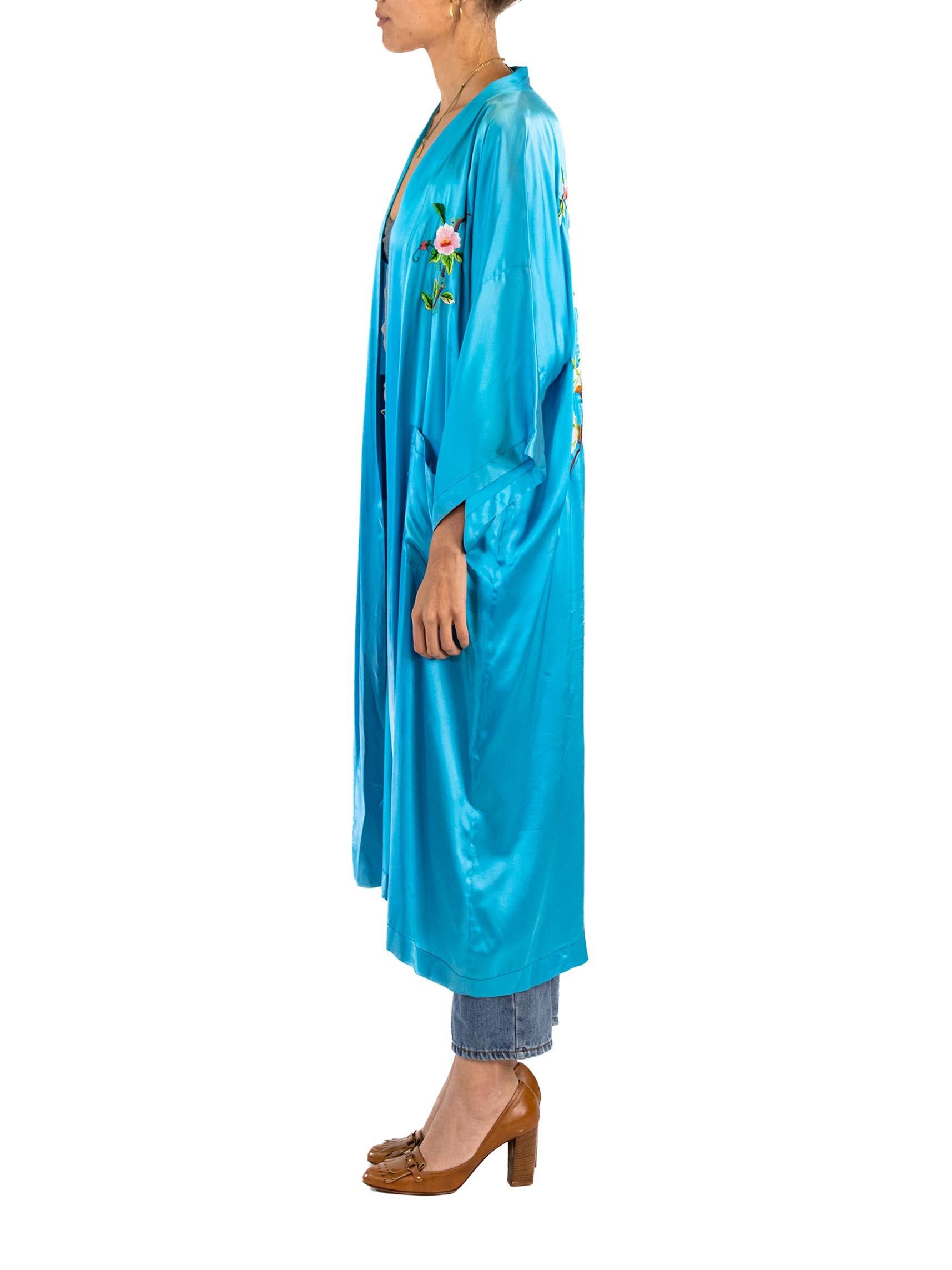 Women's 1960S Aqua Blue Hand Embroidered Silk Charmeuse Kimono With Birds For Sale