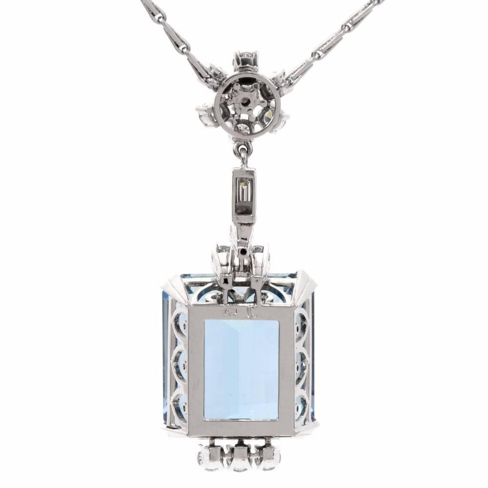1960s Aquamarine Diamond 18 Karat Gold Pendant Necklace 1