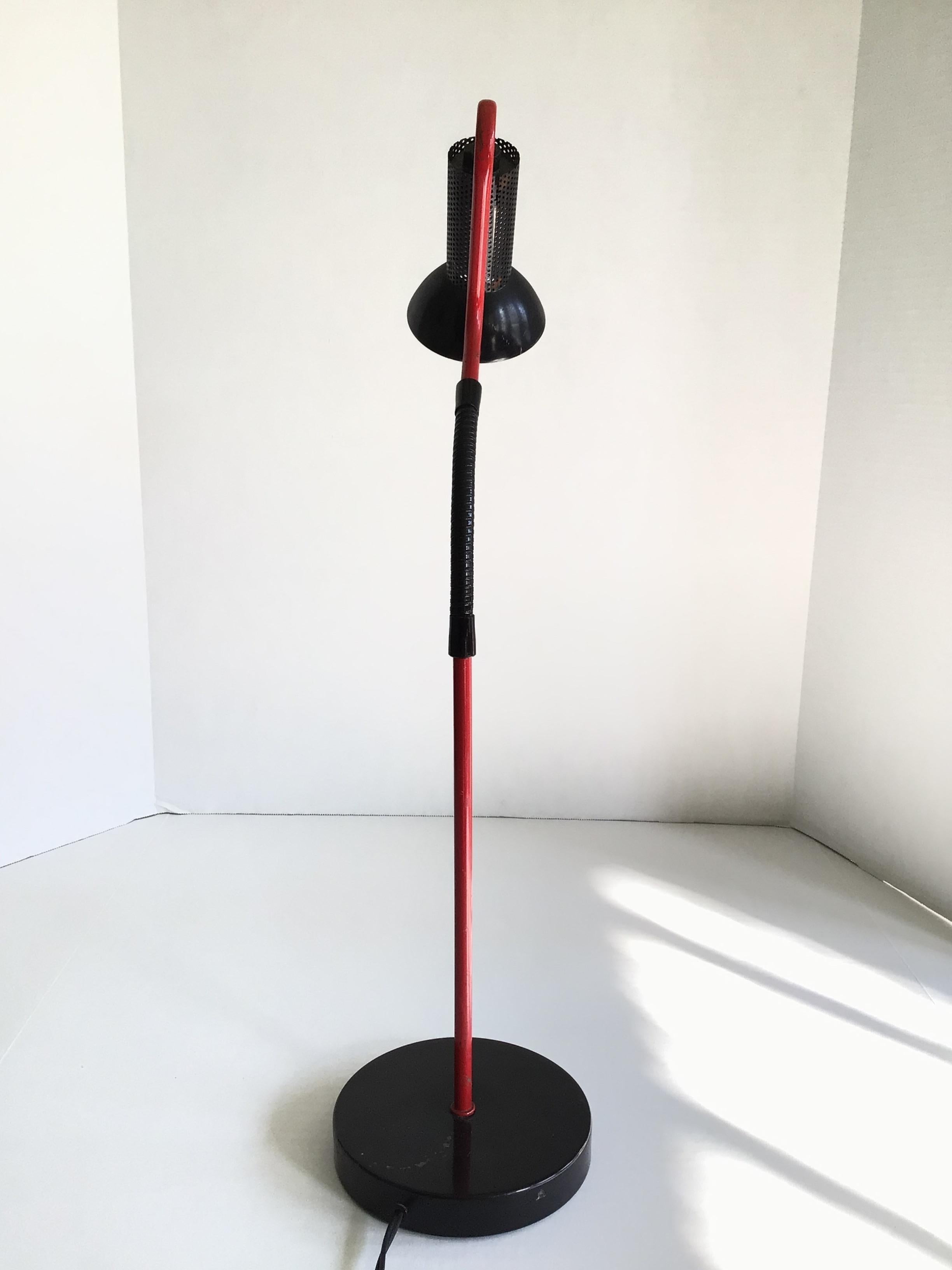 Milieu du XXe siècle Lampe de bureau à arc des années 1960 en vente