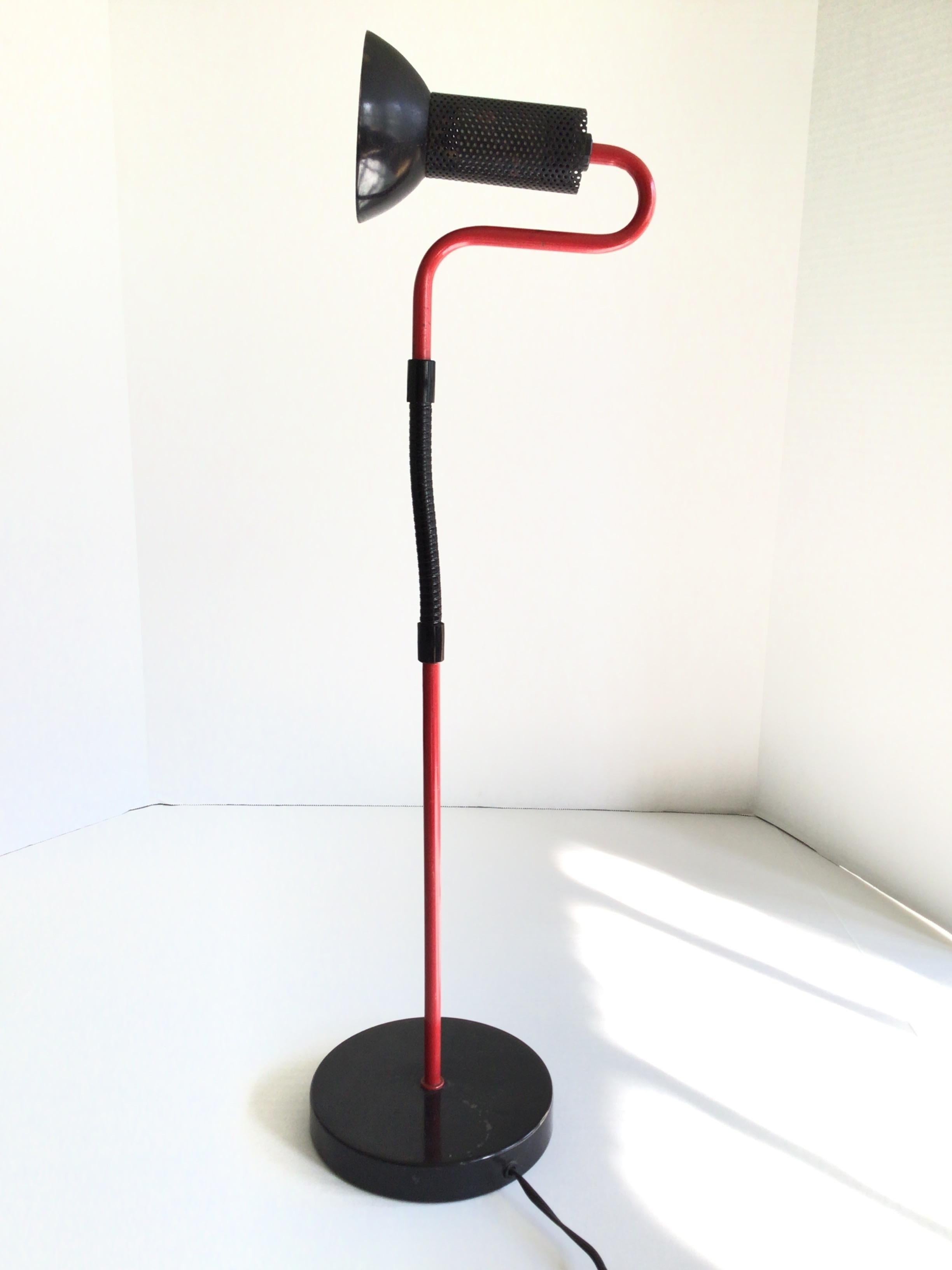 Métal Lampe de bureau à arc des années 1960 en vente