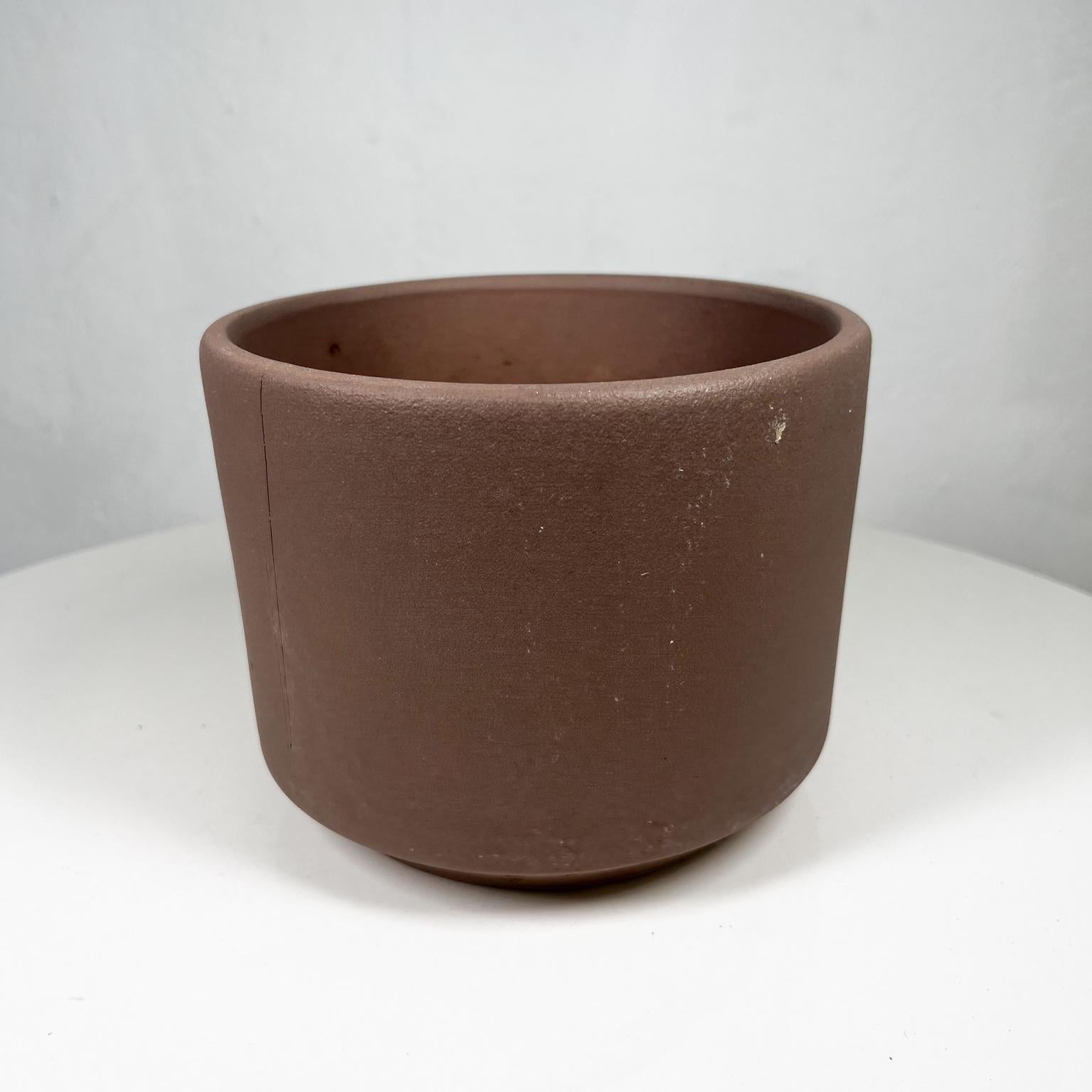 American 1960s Architectural Pottery Gainey Ceramics Brown Planter La Verne, Calif