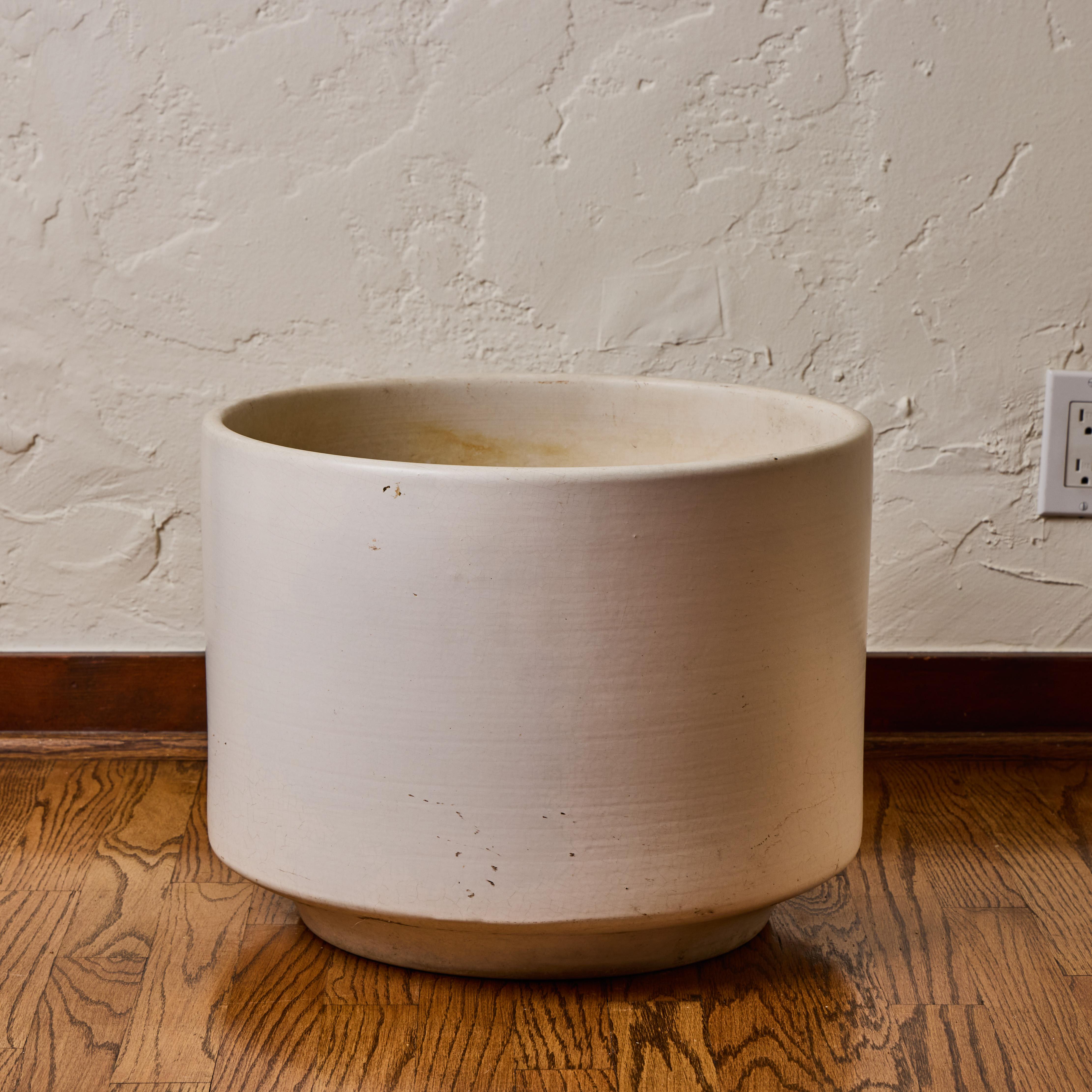 American 1960s Architectural Pottery White Ceramic Planter Attributed to Lagardo Tackett For Sale