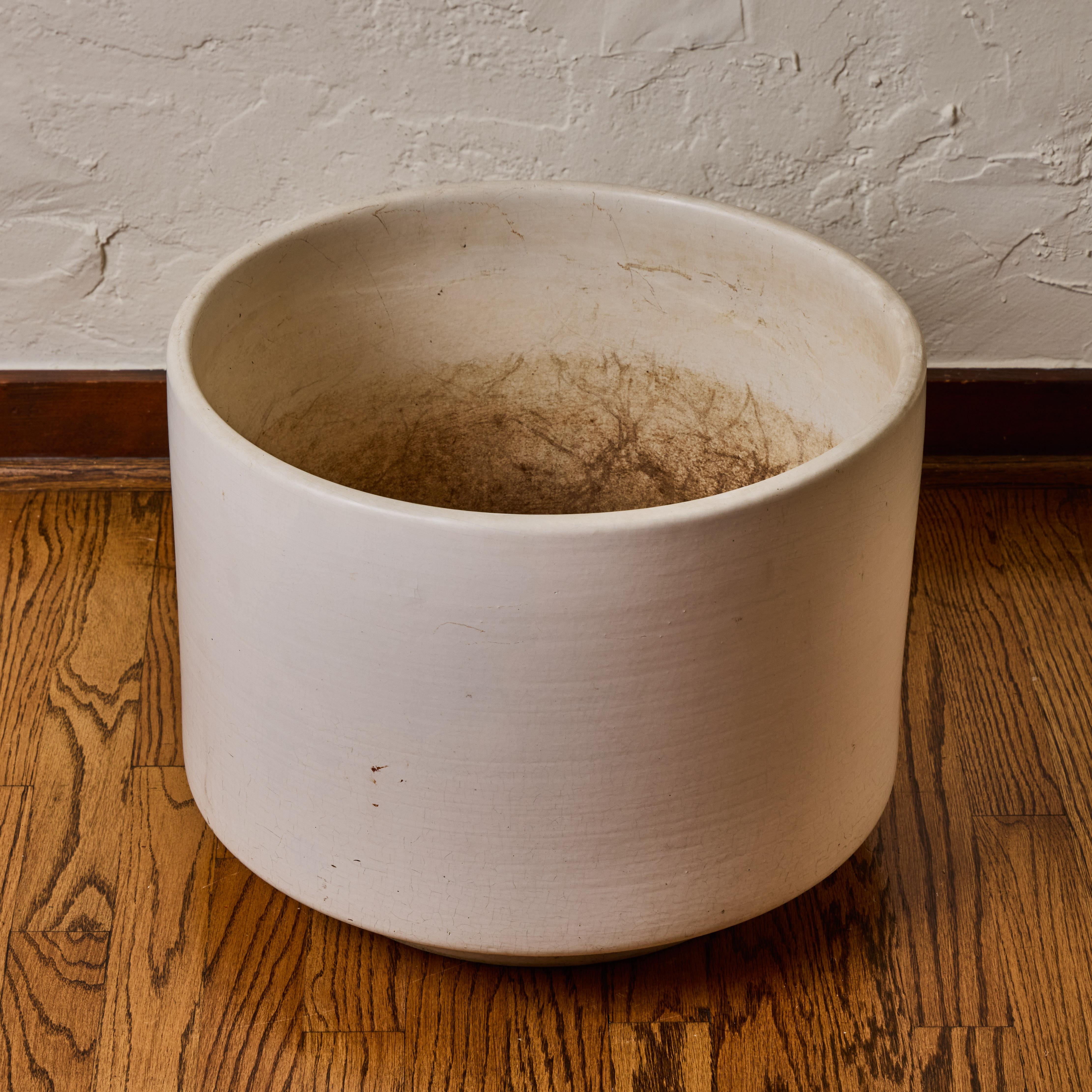 Mid-20th Century 1960s Architectural Pottery White Ceramic Planter Attributed to Lagardo Tackett For Sale