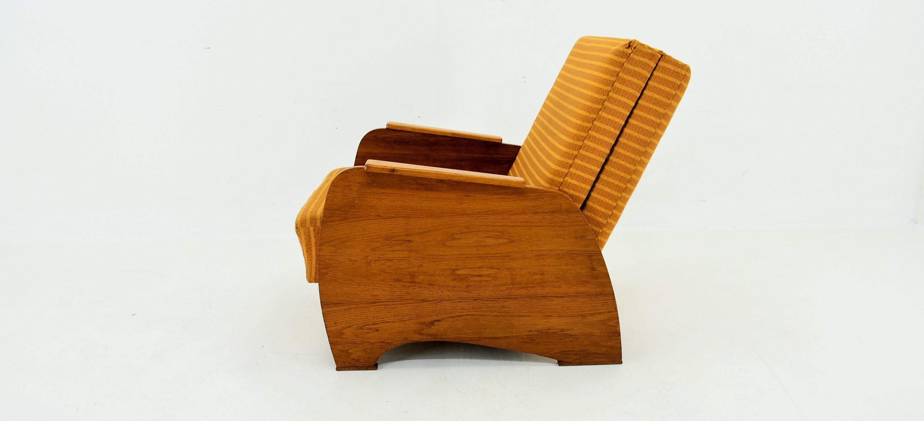 Mid-20th Century 1960s Armchair Convertible to Daybed, Czechoslovakia For Sale