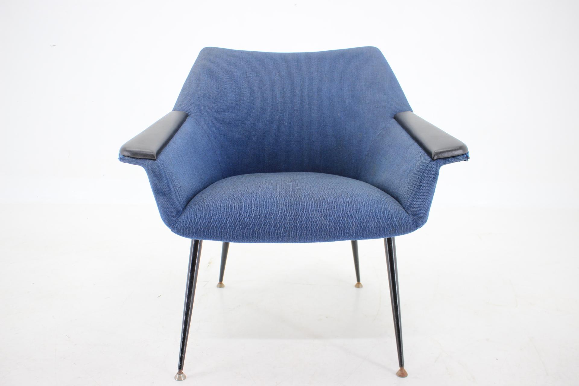 Mid-Century Modern 1960s Armchair, Italy For Sale