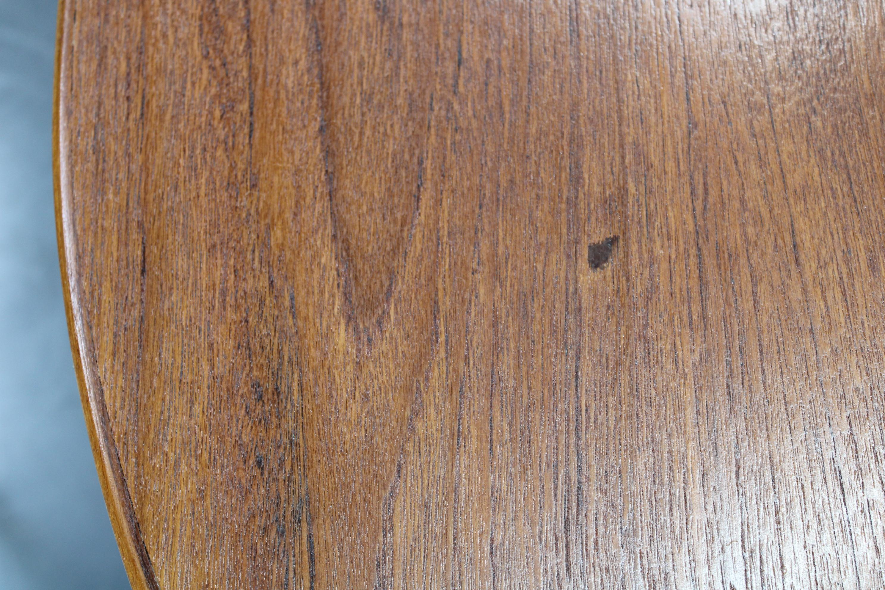 Tavolo da pranzo allungabile in teak restaurato di grandi dimensioni di Arne Hovmand-Olsen del 1960, Danimarca in vendita 7