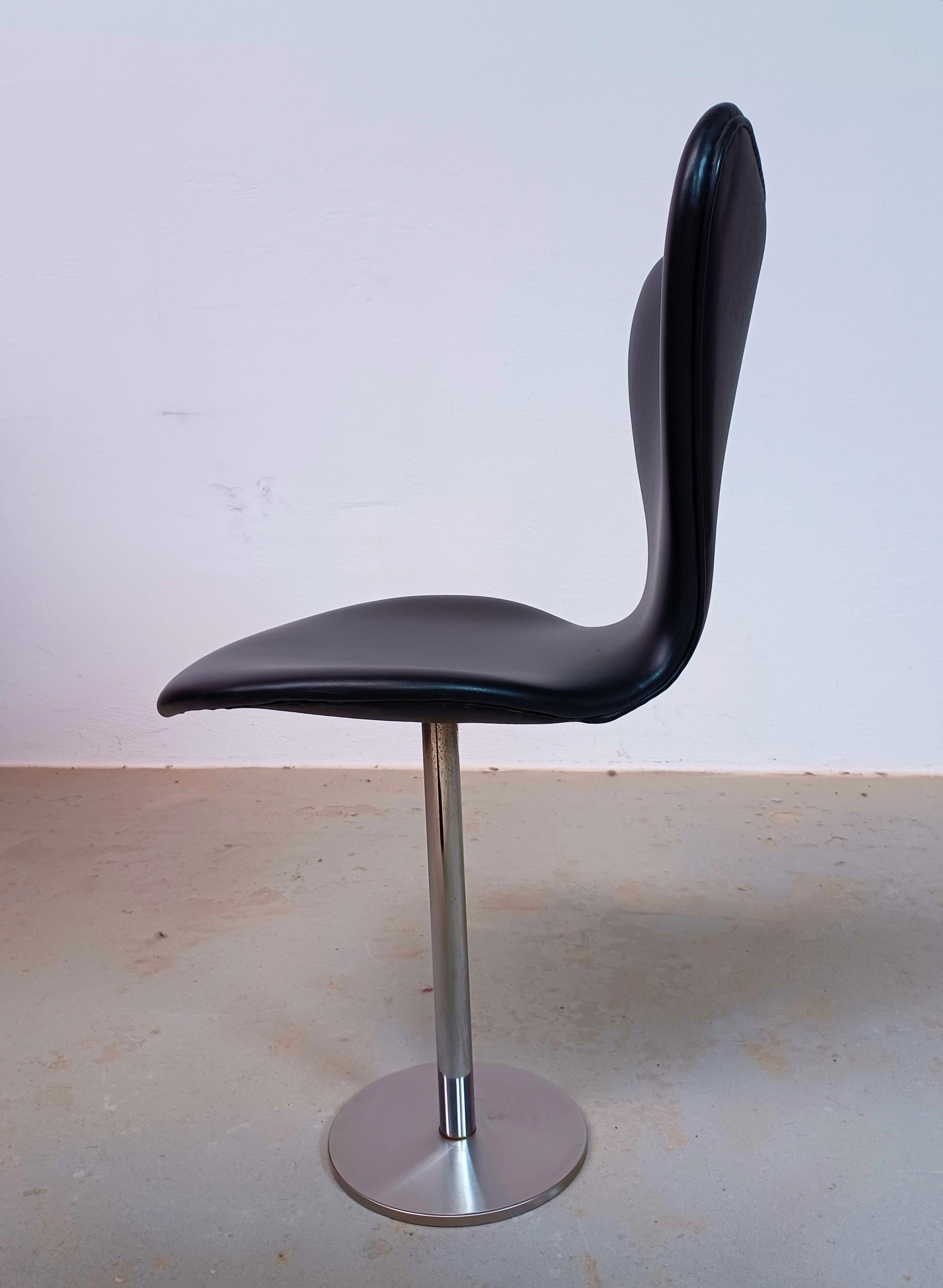 Sillas de auditorio Arne Jacobsen Butterfly, años 60, de Fritz Hansen Danés en venta
