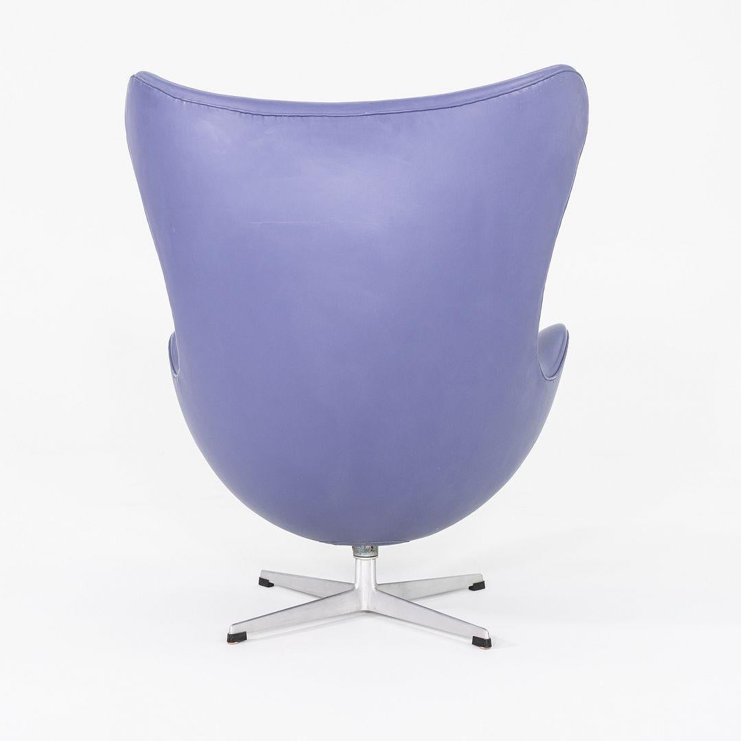 Silla Egg Lounge de Arne Jacobsen para Fritz Hansen, morada, años 60 Moderno en venta
