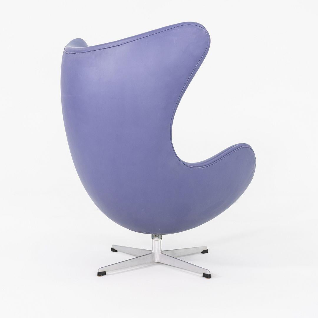 Silla Egg Lounge de Arne Jacobsen para Fritz Hansen, morada, años 60 mediados del siglo XX en venta