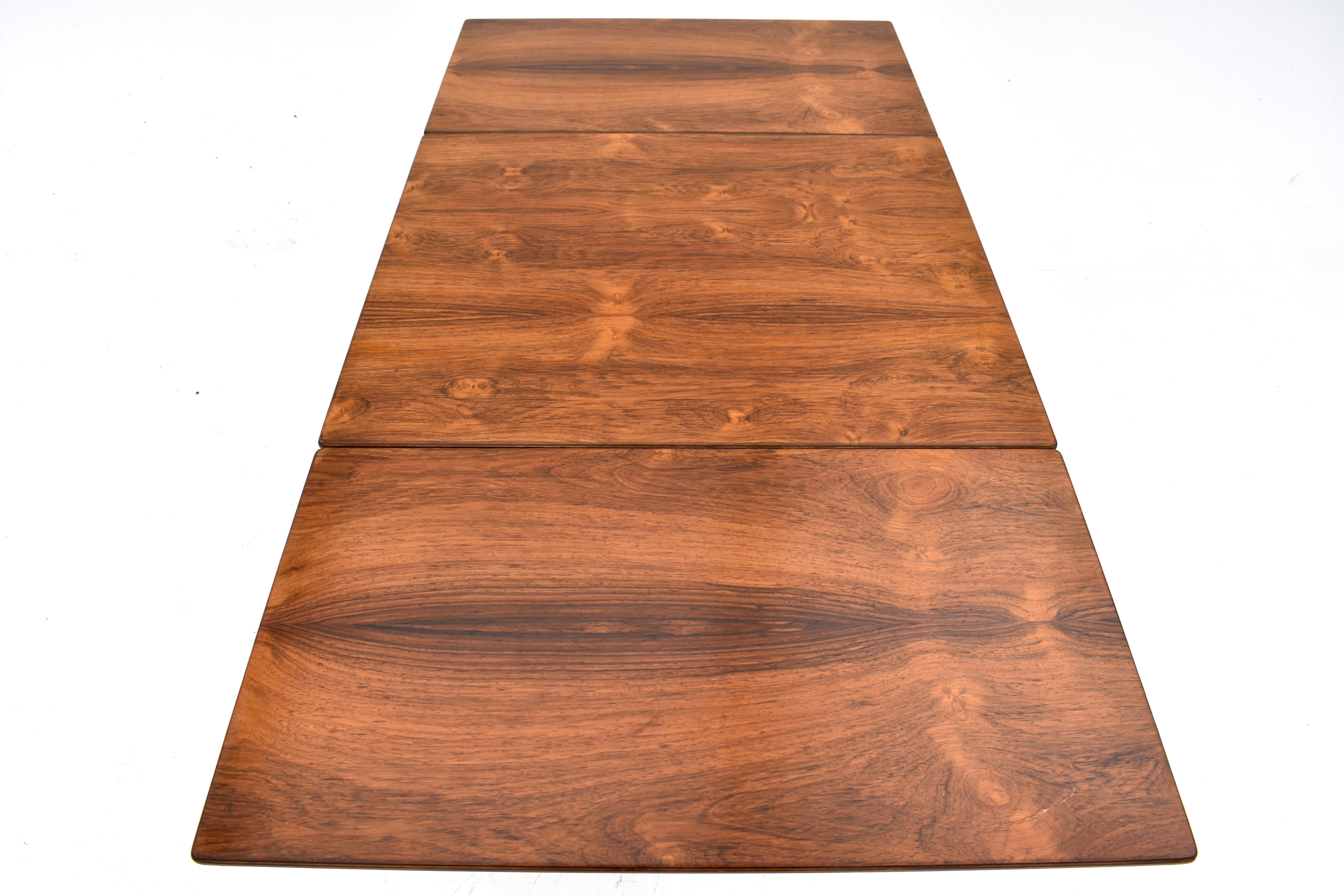 1960s Arne Jacobsen Rosewood Dining Table For Fritz Hansen en vente 3