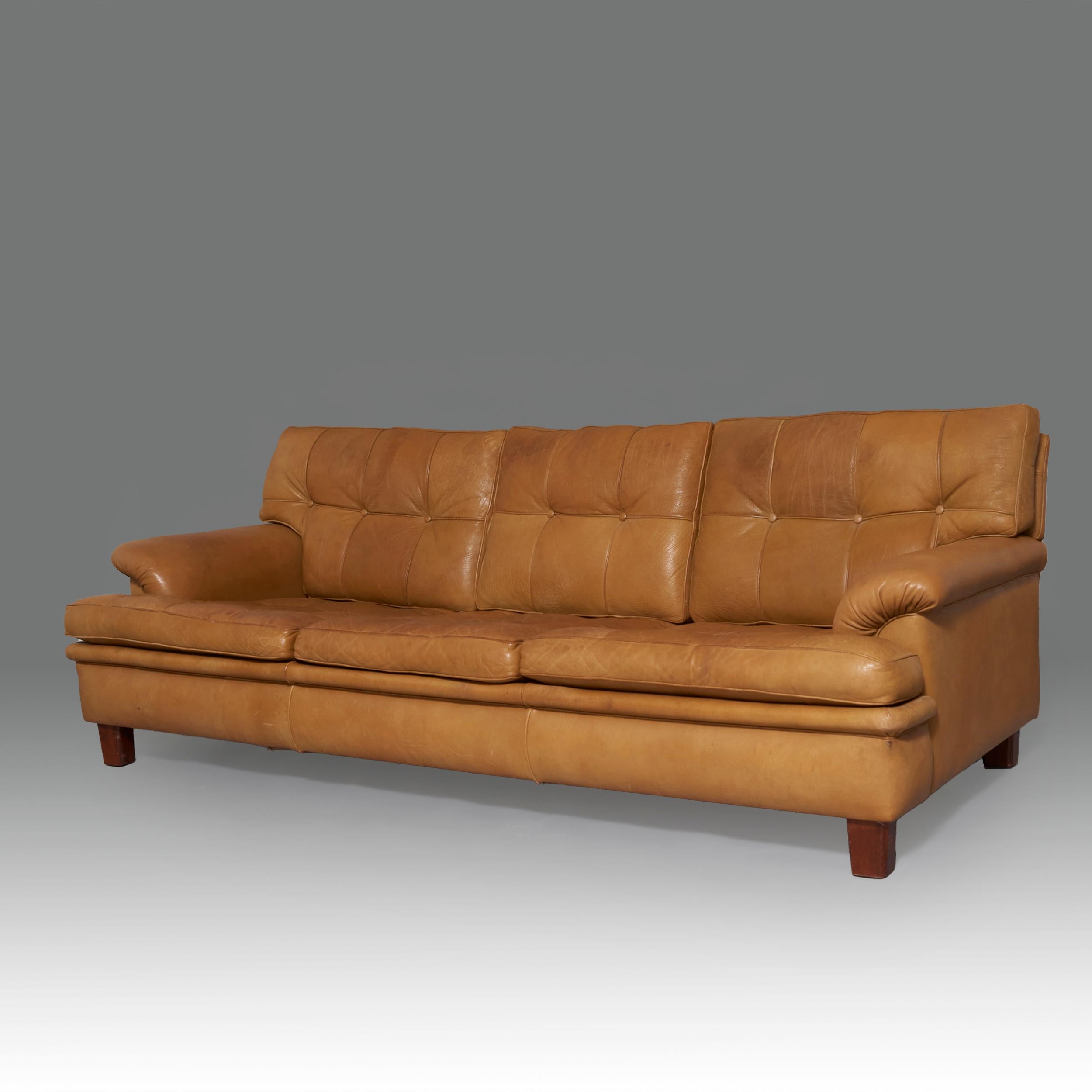 Mid-Century Modern 1960’s Arne Norell ‘’Saturn’’ Leather Sofa For Sale