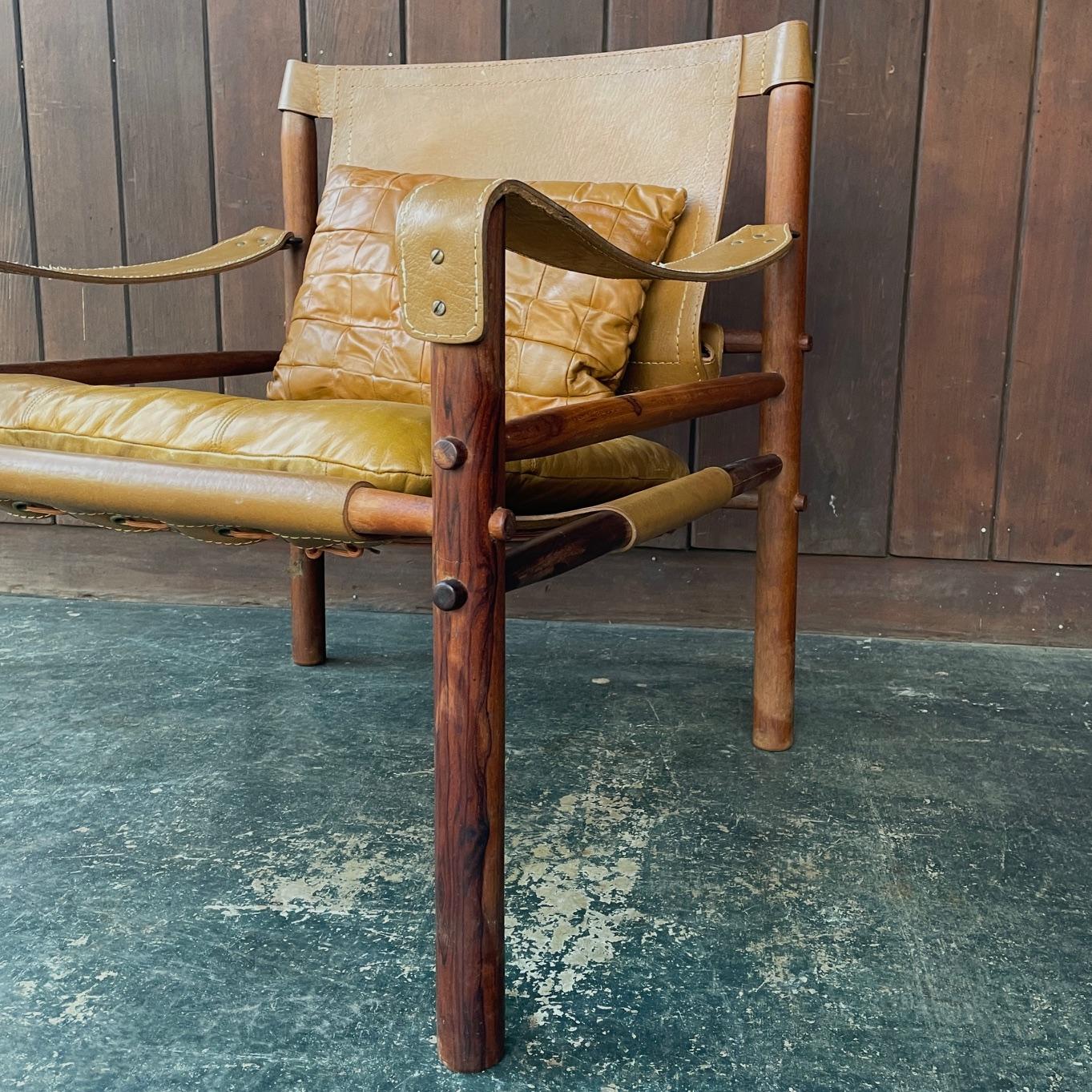 Scandinavian Modern 1960s Arne Norell Rosewood Leather Sling Sirocco Safari Lounge Chair Mid-Century For Sale