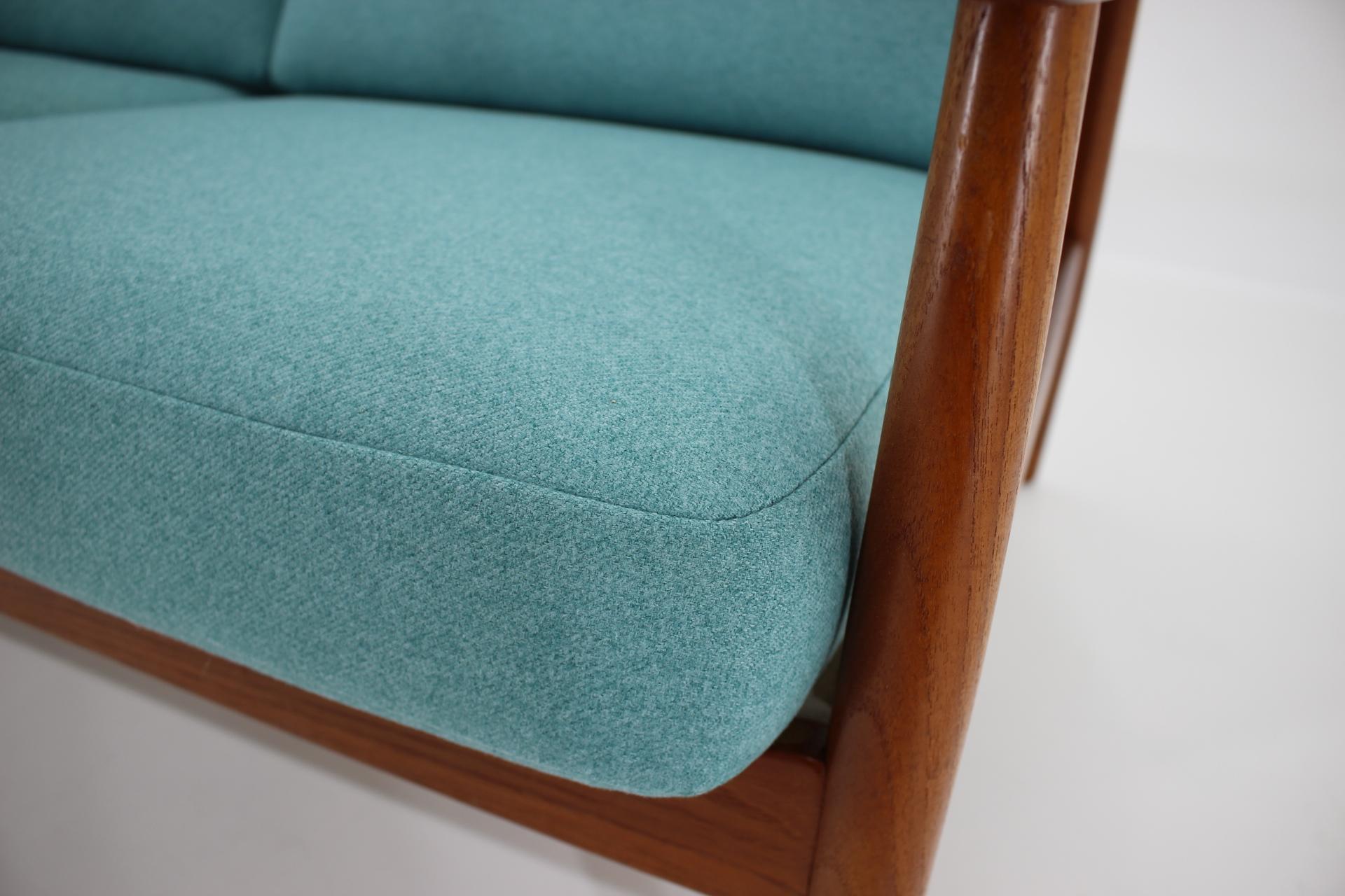 Mid-20th Century 1960s Arne Vodder 2-Seat Sofa for France & Søn, Denmark
