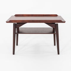 1960 Arne Vodder pour George Tanier T9 Table d'appoint / de chevet en teck et Oak