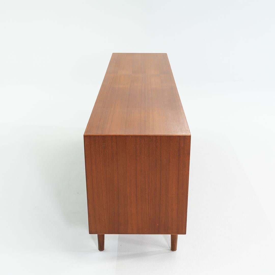 Credenza de los años 60 Arne Vodder para Sibast Mobler / George Tanier en teca, Modelo 37 mediados del siglo XX en venta