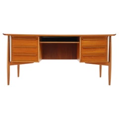 1960s Arne Vodder Teak Free Standing Writing Desk for H.P. Hansen, Denmark