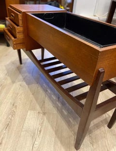 1960s Arne Wahl Iversen teak wood side table with planter
