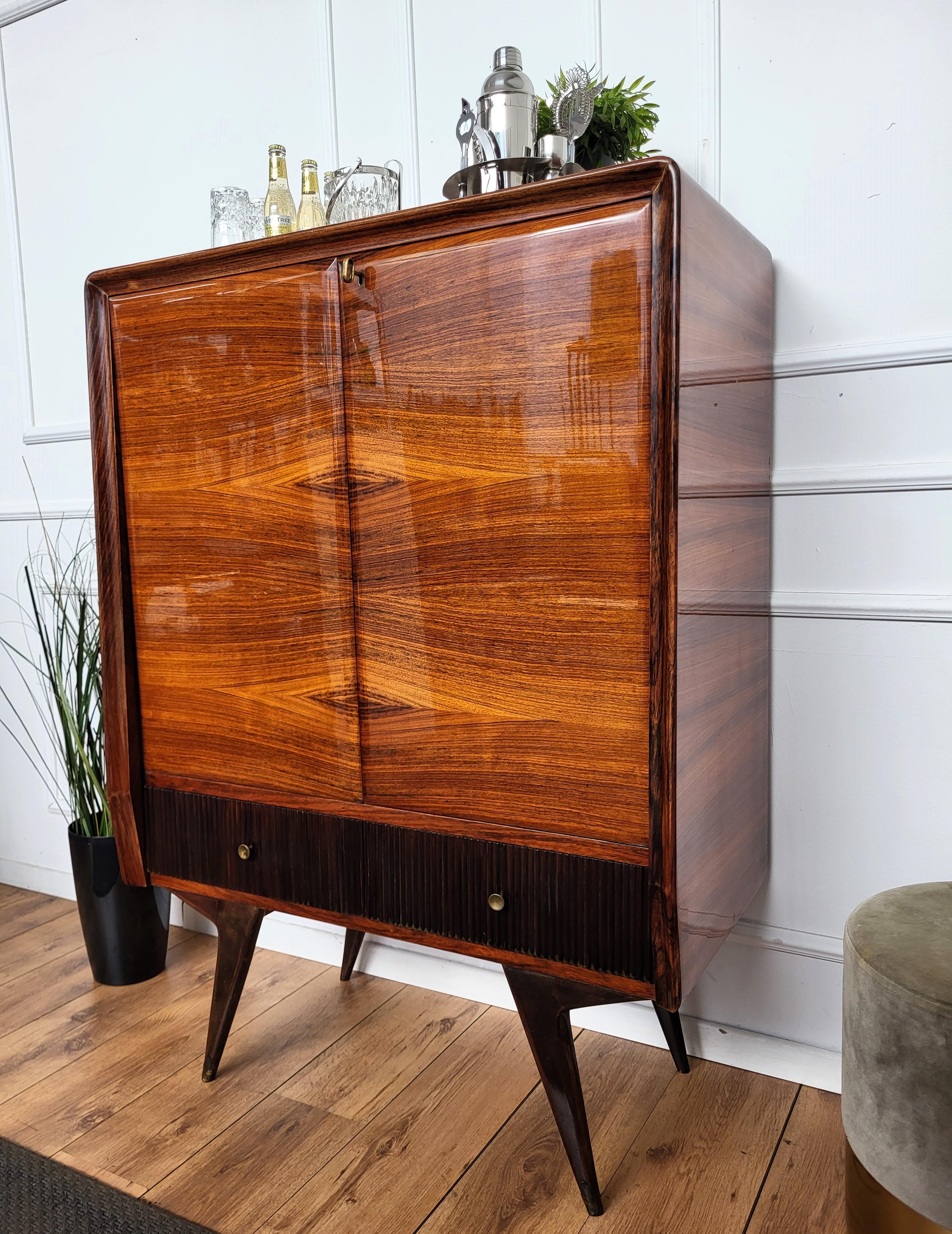 Ottone 1960 Art Deco Mid-Century Modern Italian Wood Mirror Dry Bar Cabinet