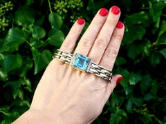 Gelbgoldarmband im Art-Déco-Stil der 1960er Jahre mit 21,68 Karat Aquamarin und Diamant