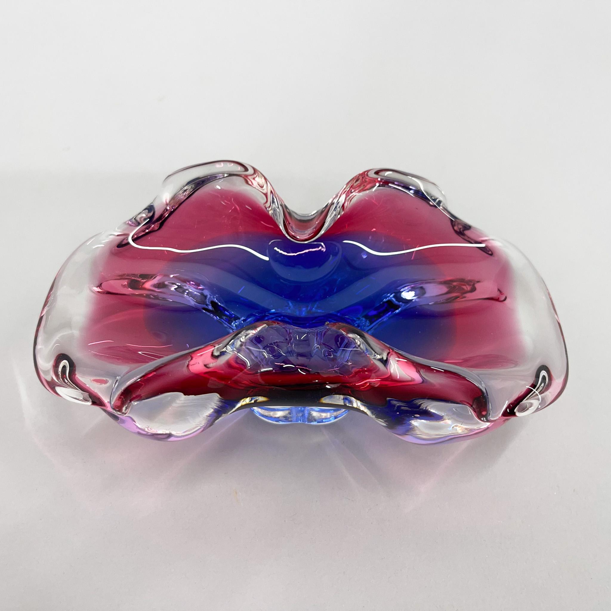 1960's Art Glass Bowl by Designer Josef Hospodka, Czechoslovakia For Sale 2